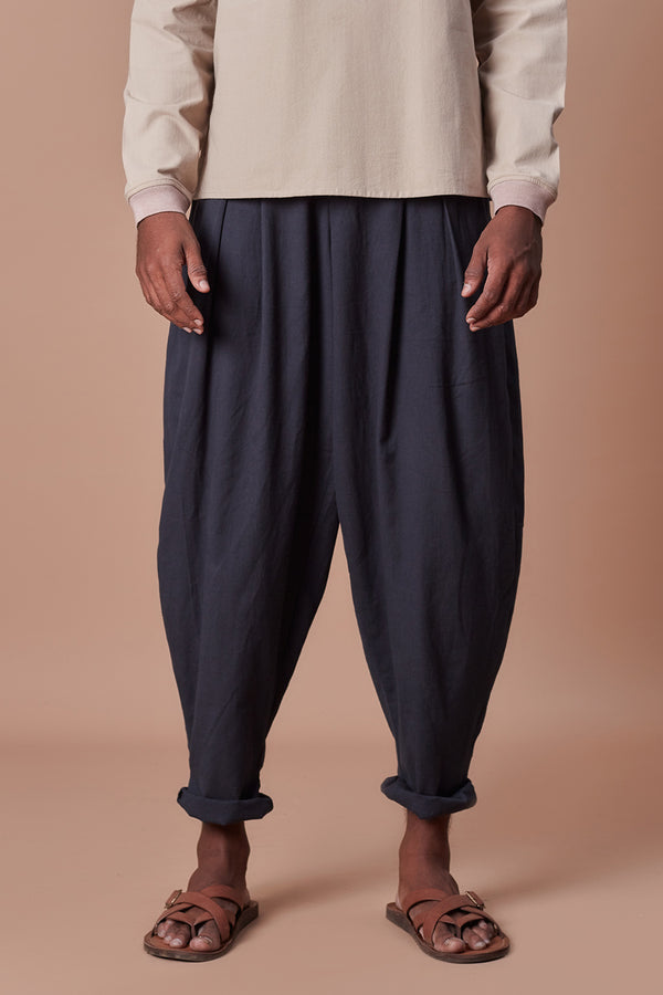 Charcoal pleated balloon pants - Elahe
