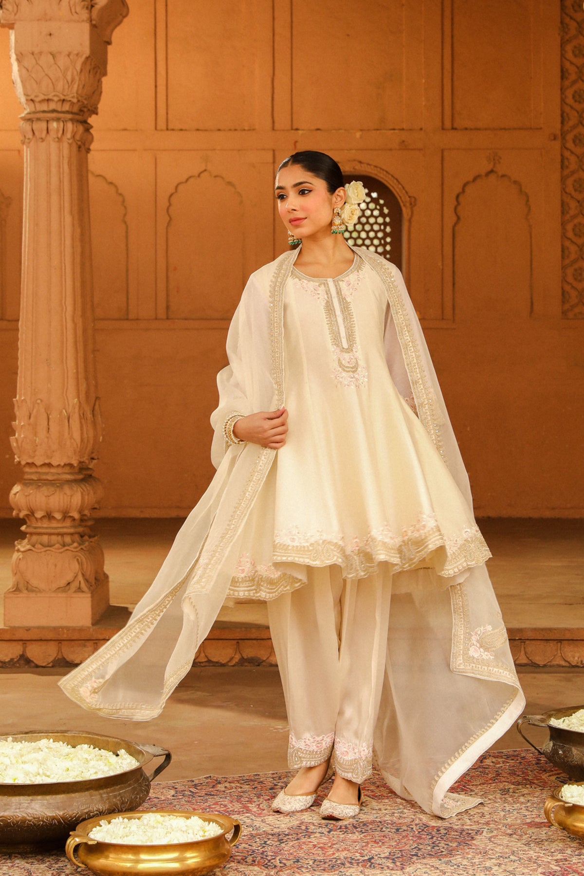 Daisy Ivory Faria Kurta Set