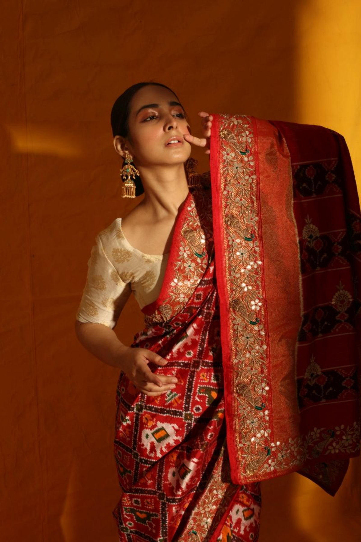 The Akriti Kakkar Red Pochampalli Ikkat Saree