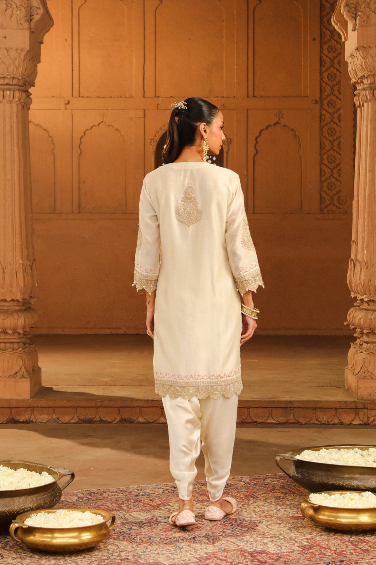 Daisy Ivory Anika Kurta Set