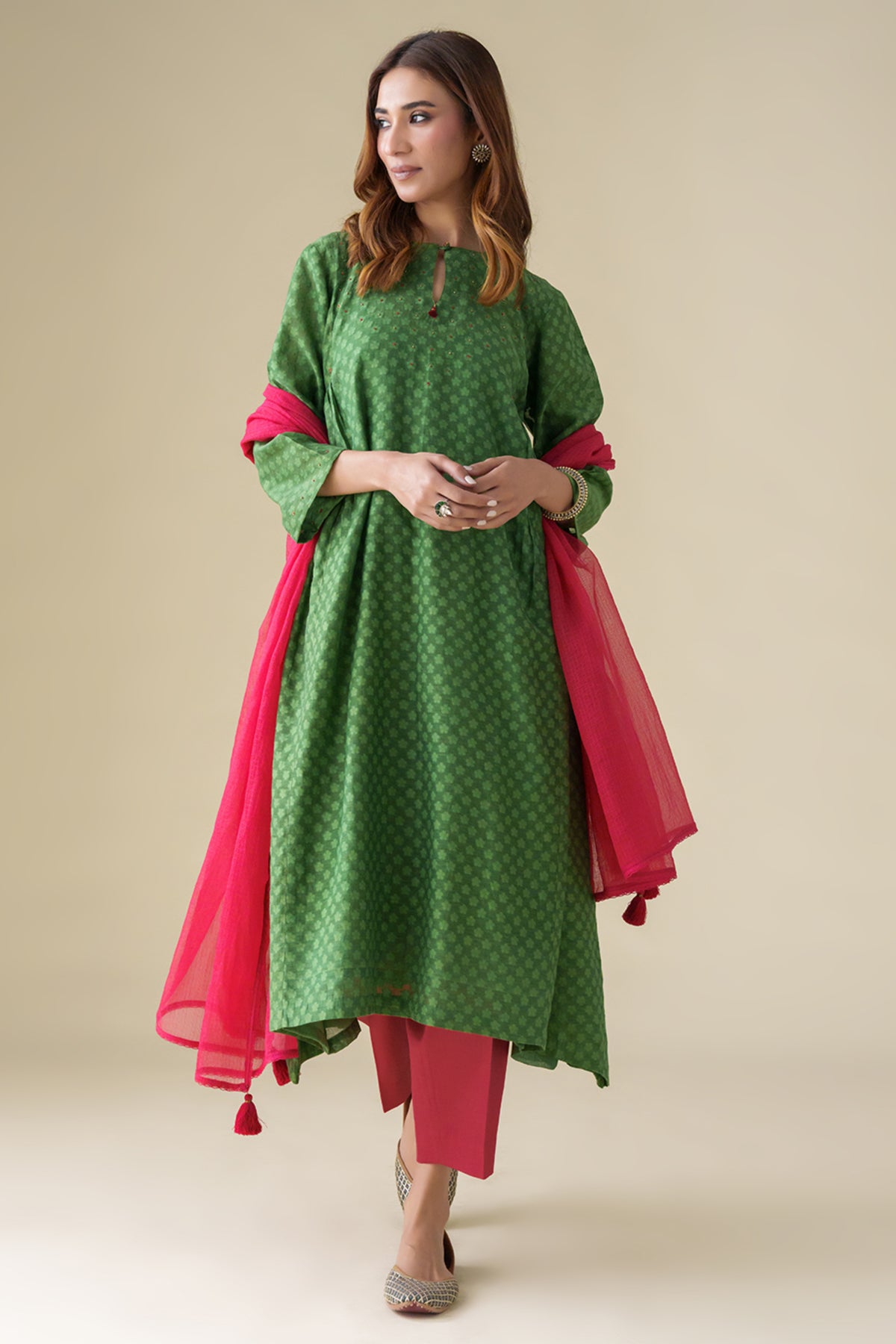 Hand Embroidered Vrinda Kurta Set