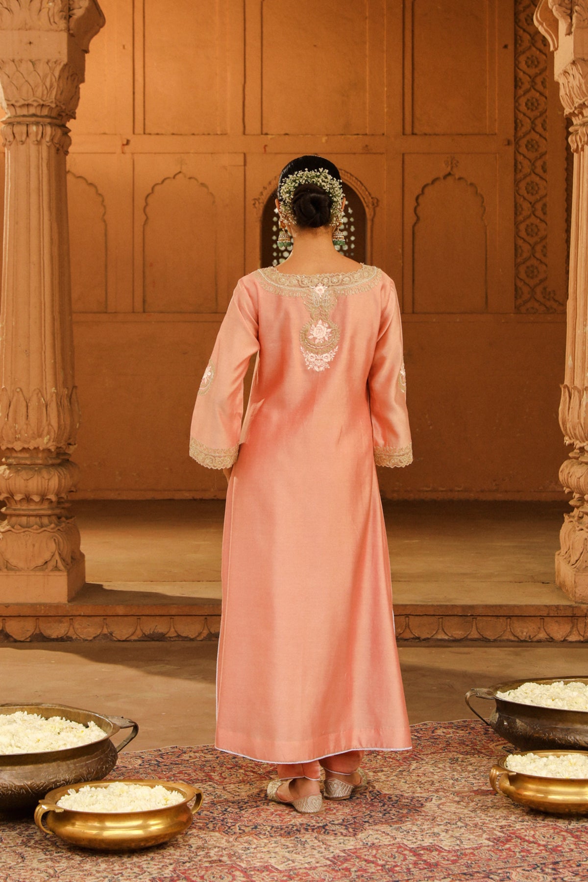 Off-rose Sanvi Kurta Set