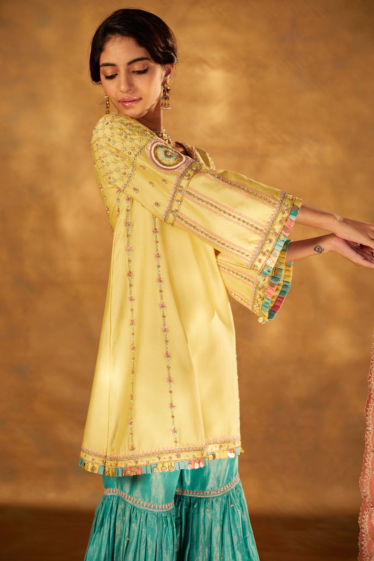 Asees Embroidered Chanderi Kurta Set
