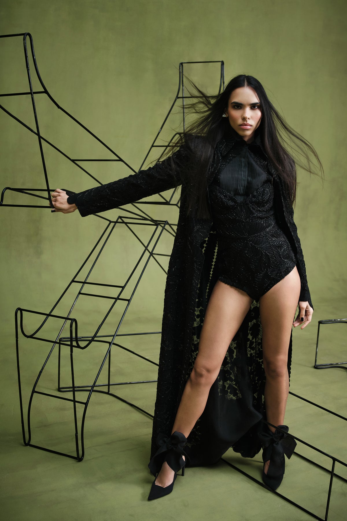 The queen of clovers embellished noire jacket set