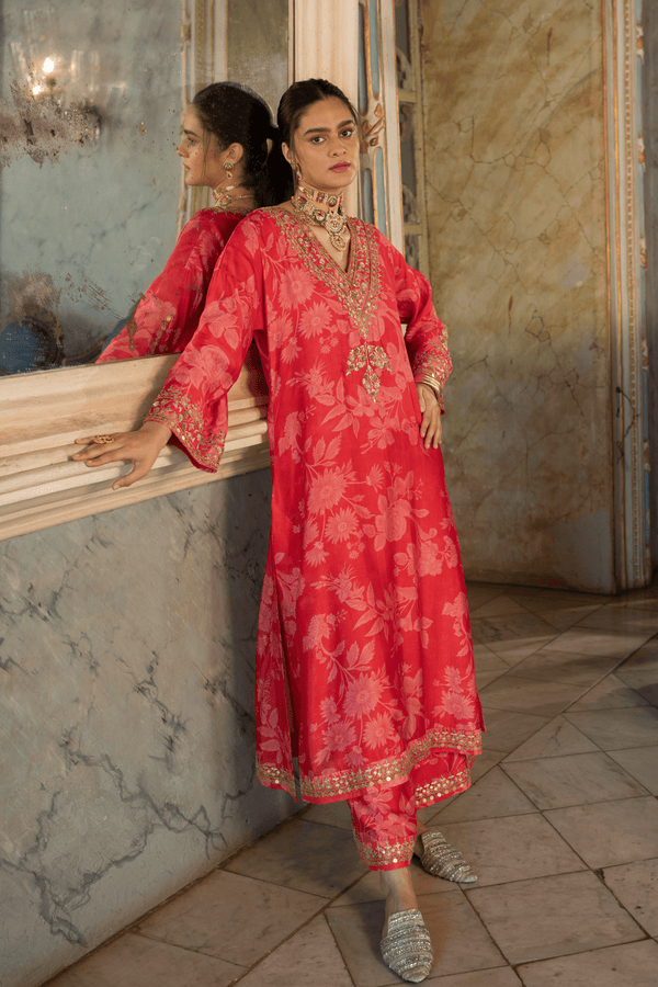 Paulmi and Harsh - Red Mono Floral Kurta Set - Elahe