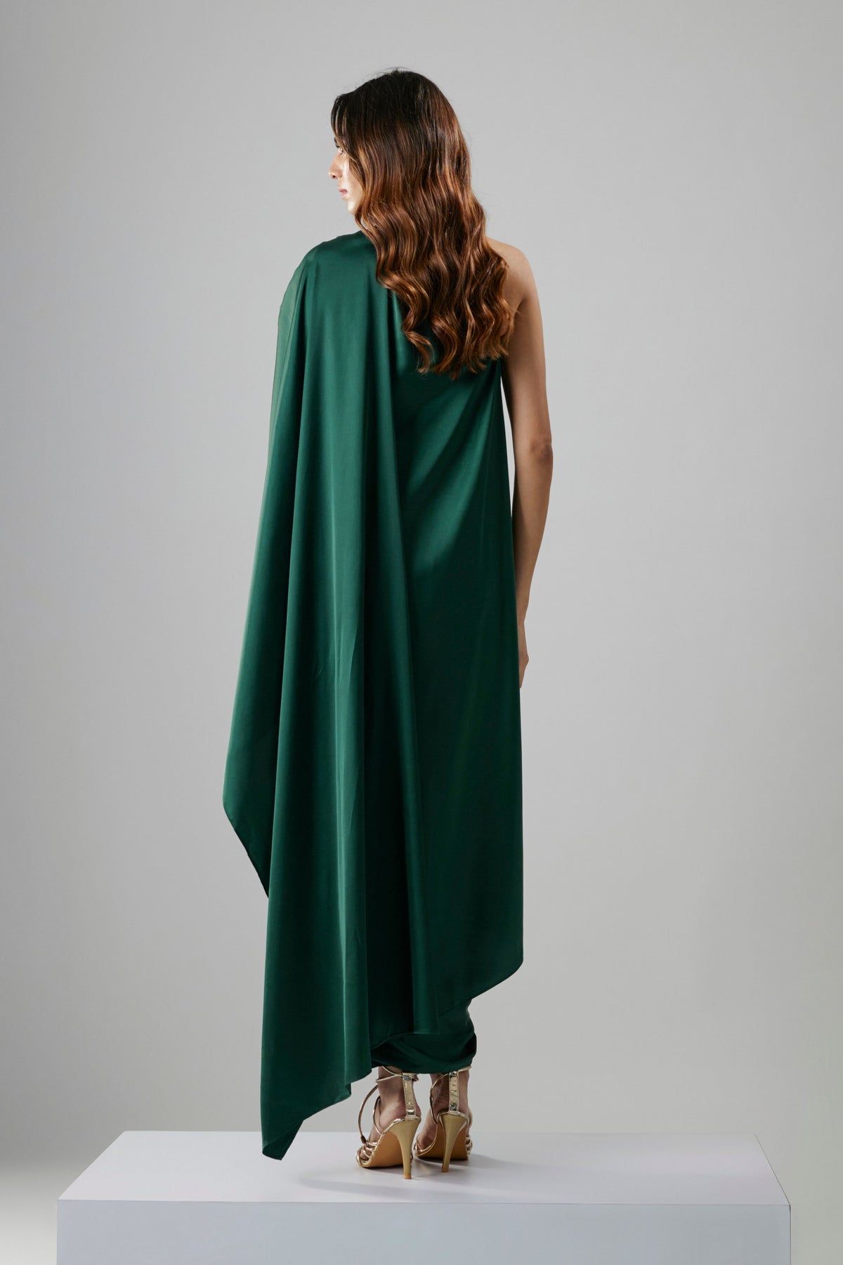 Riza Gown Set