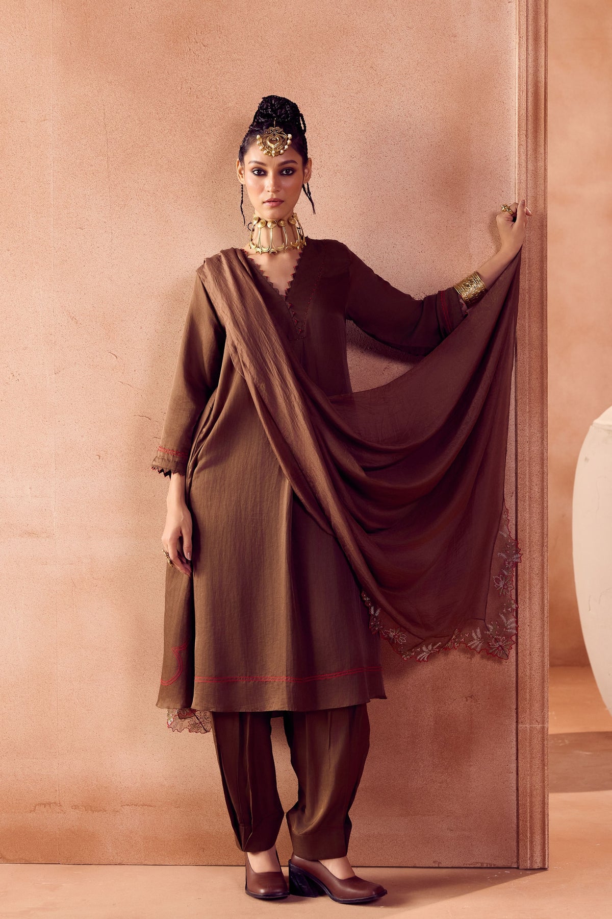 Brown Box Pleated Pants Kurta Set