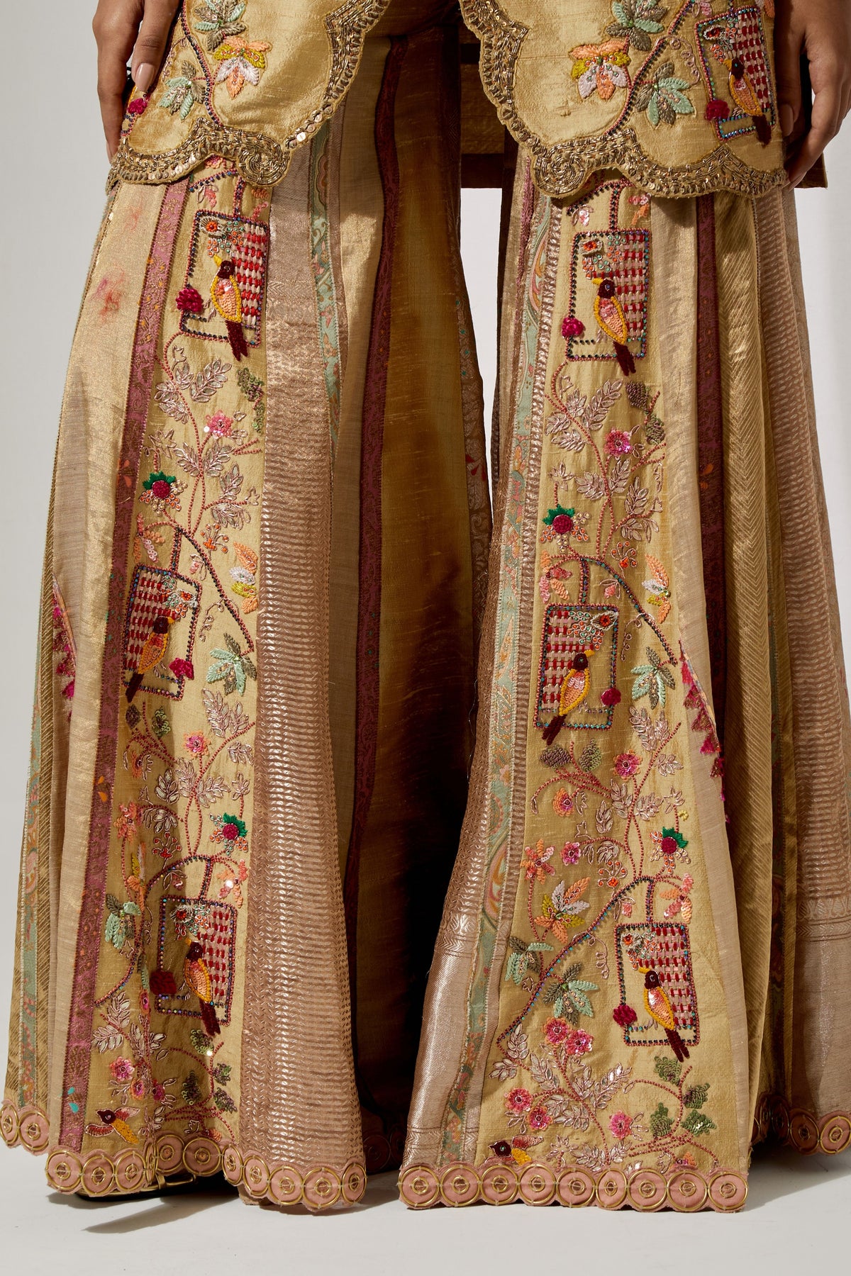 Sunheri Sharara Set