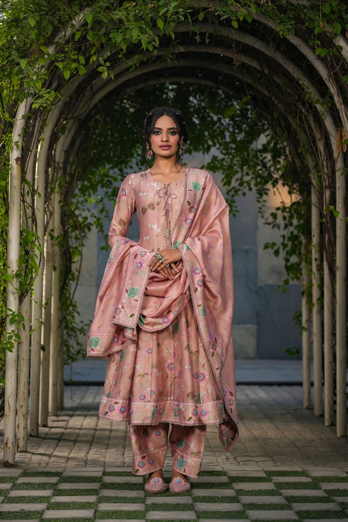 Mughal Bano Kalidar Set in Peach