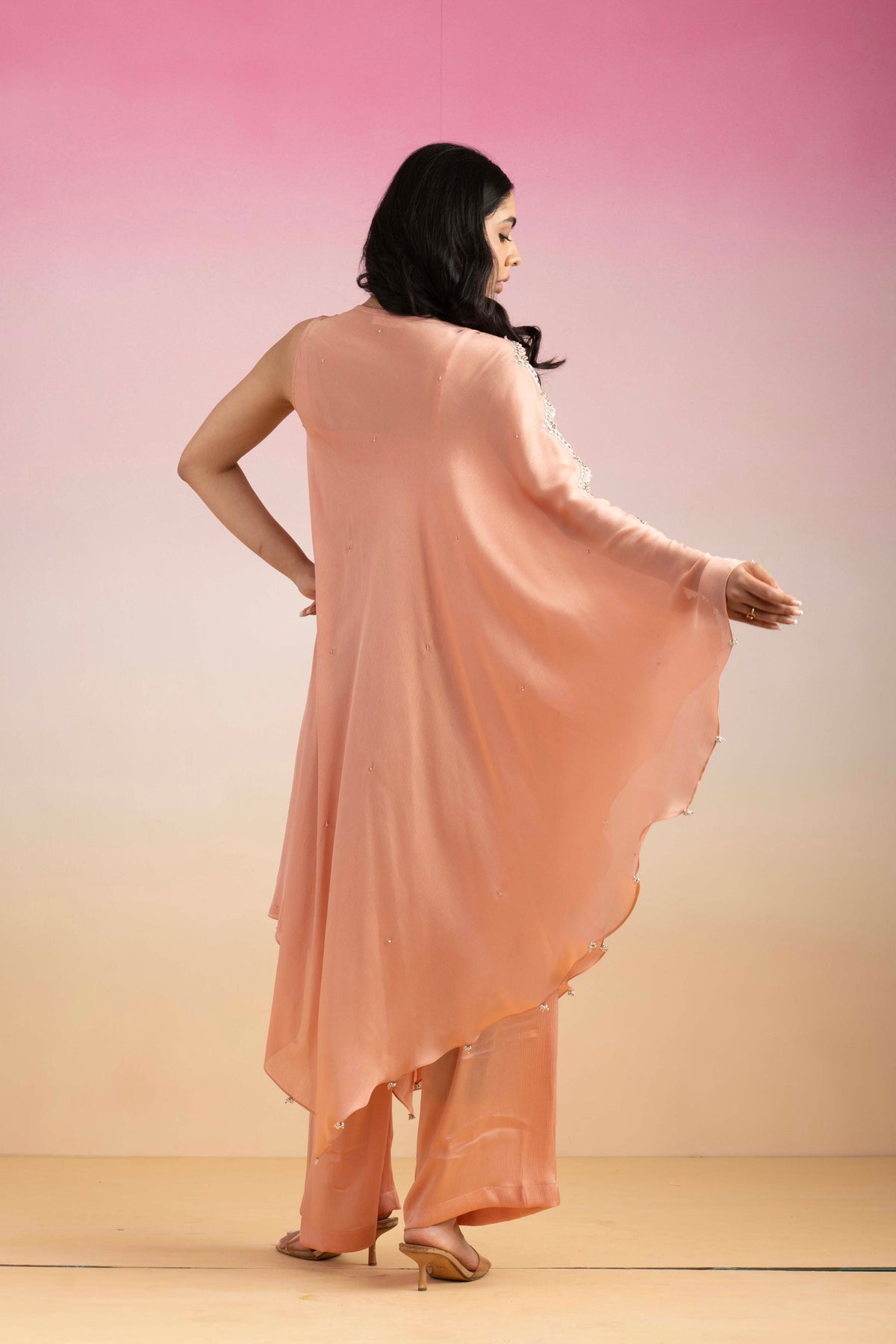 Leher Peach  Cape Set