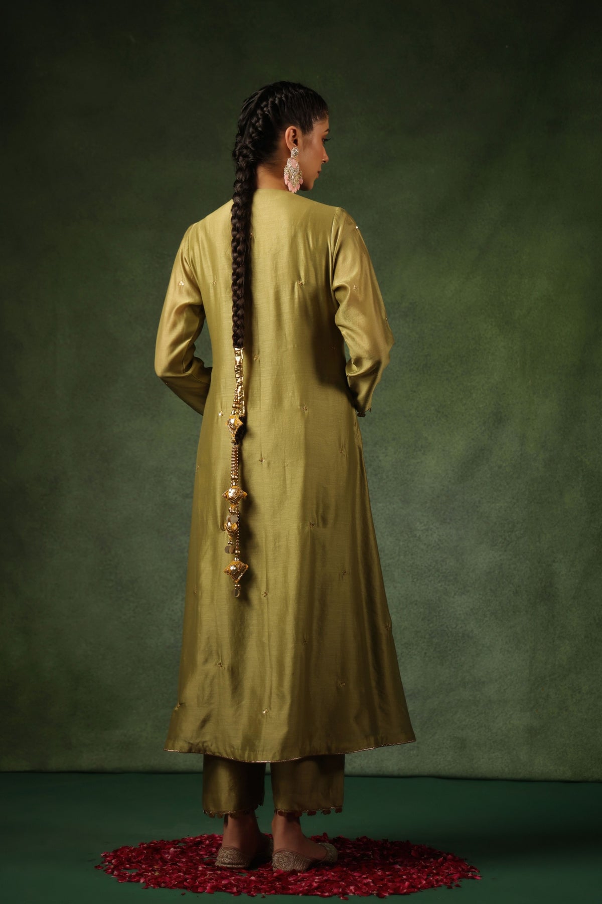 Pakeezah Jadau Kurta Set
