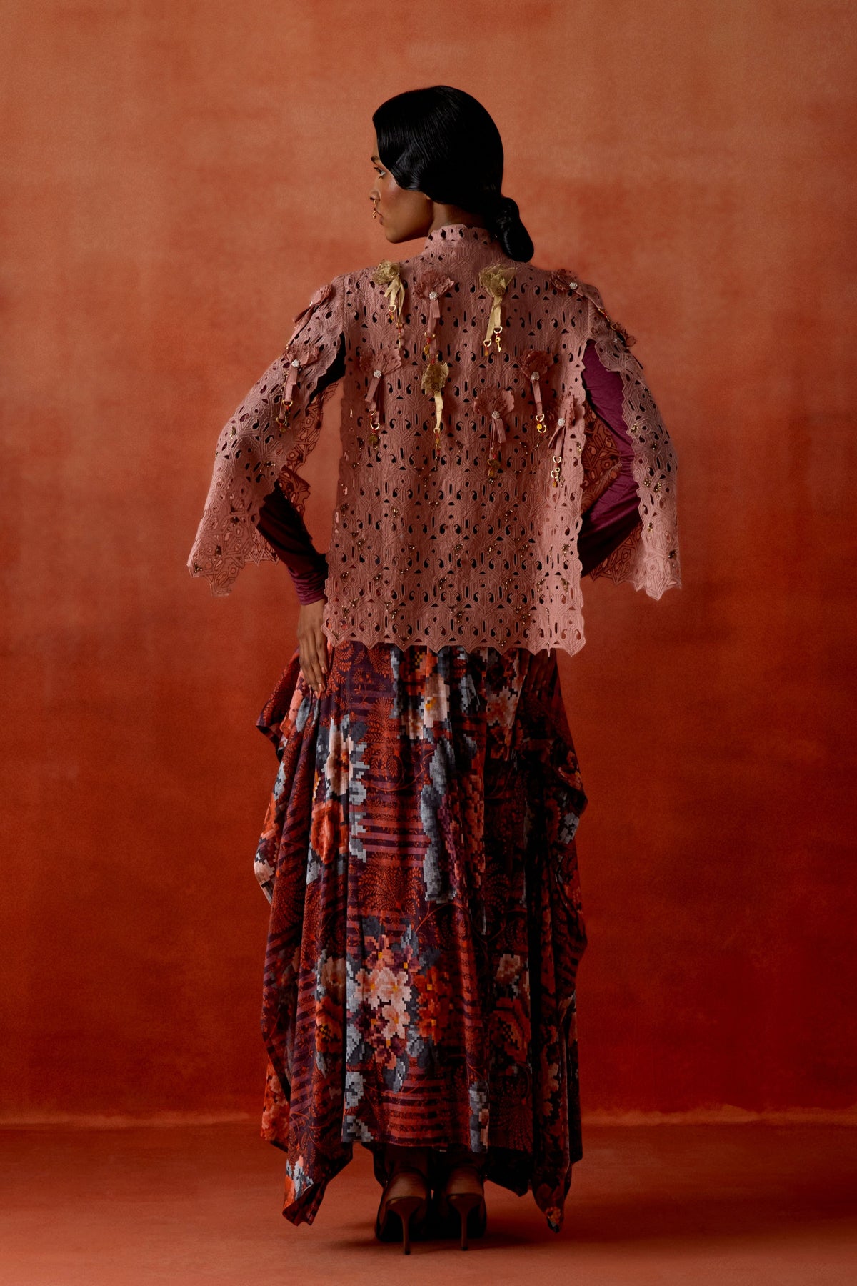 Old Rose Cutwork Cape Set