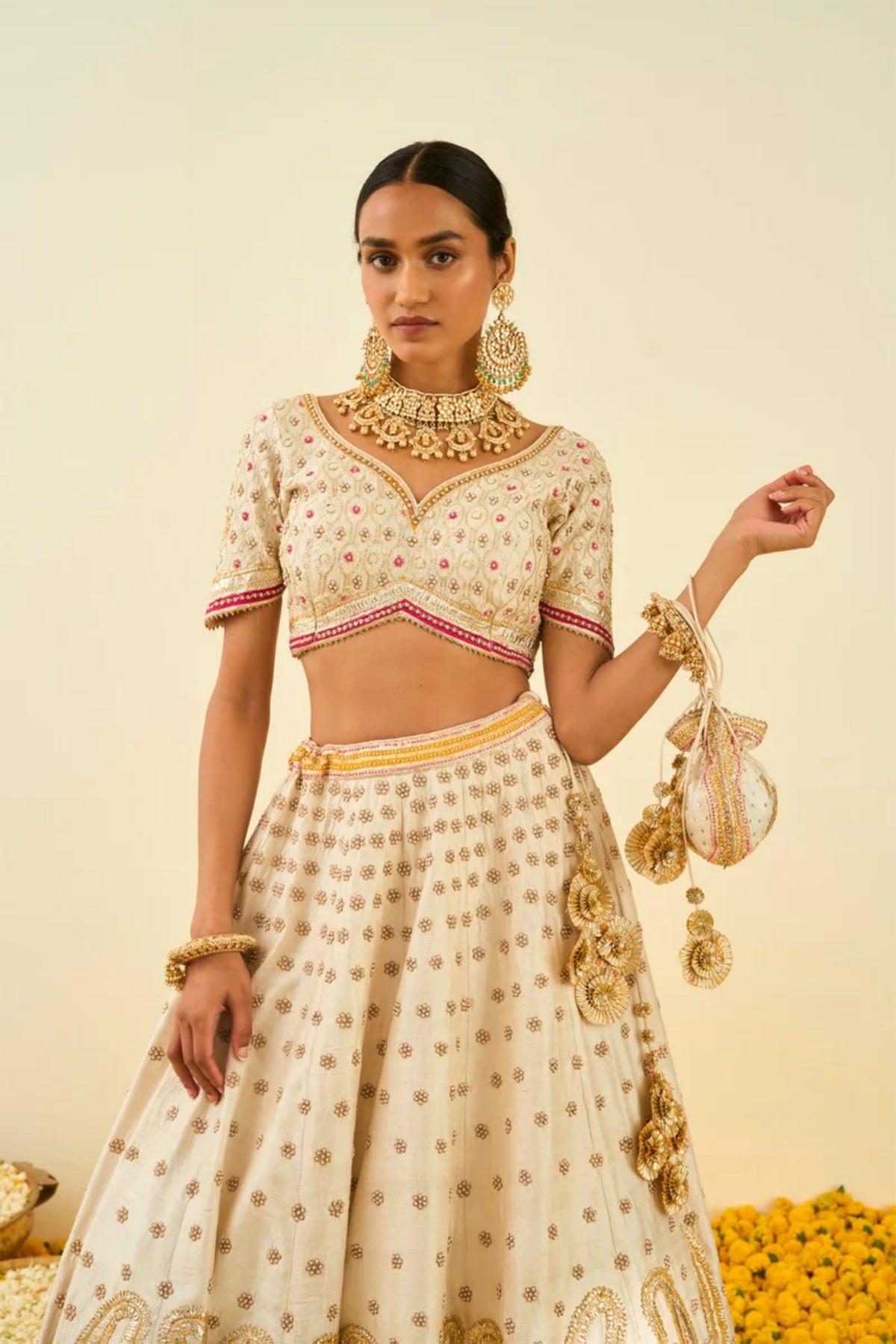 Shahnaz daisy lehenga