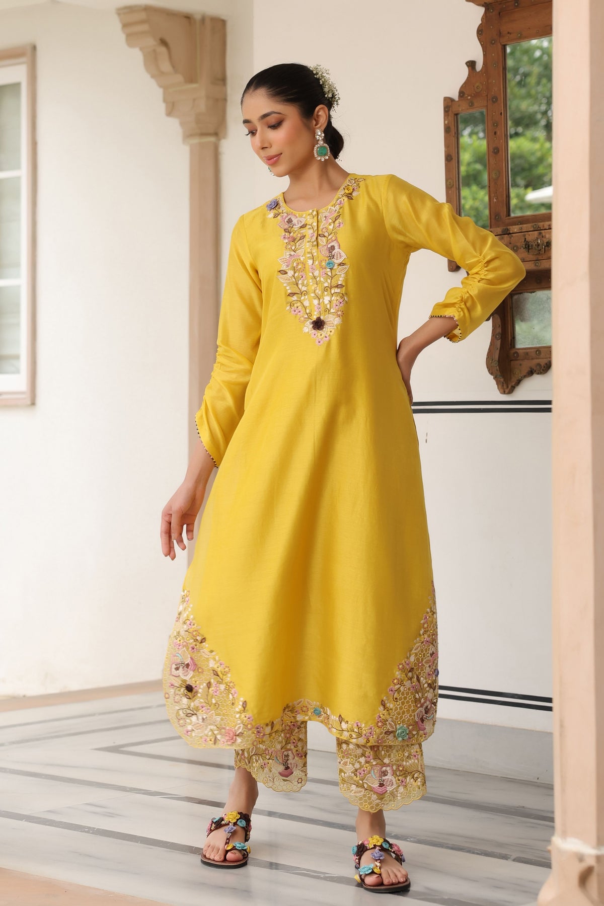 Gulzar Farshi Kurta Set