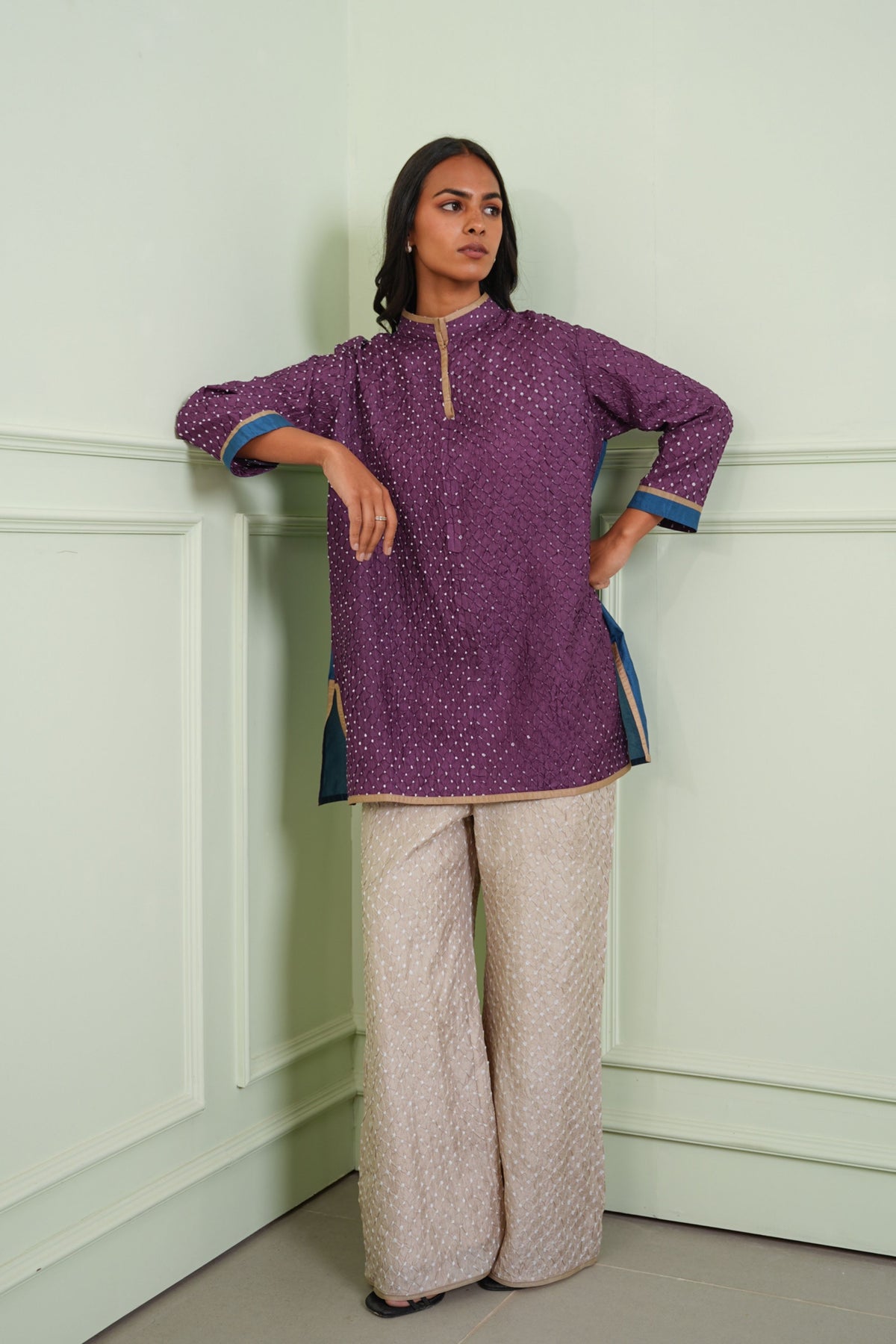 Beige Bandhani Crushed Pants