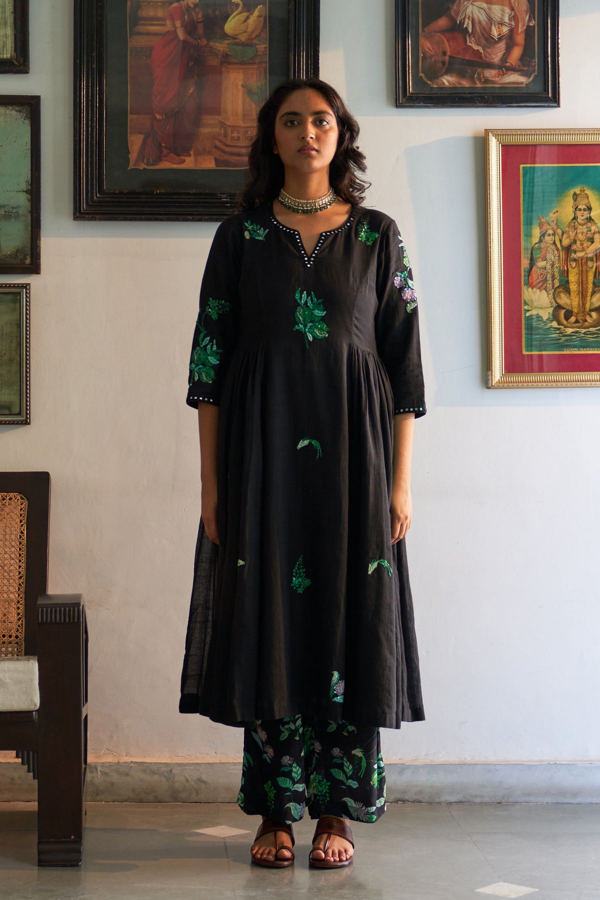 Raat Ki Rani Kurta Set