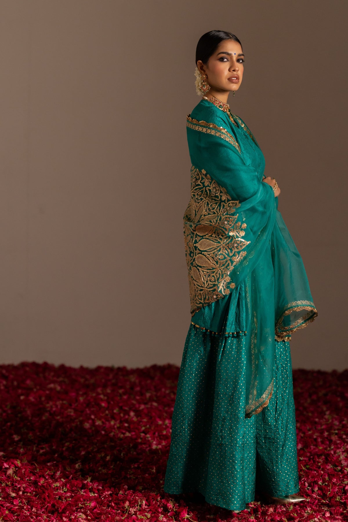 Round V-Neck Sharara Set