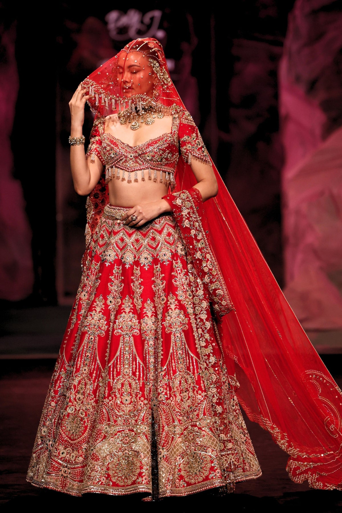 Swarnaangi Lehenga Set