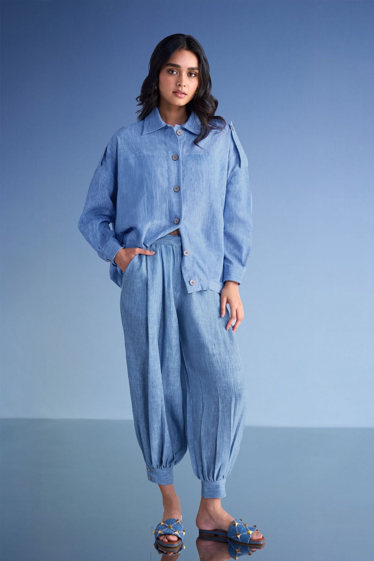 Box Pleated Linen-textured Pants