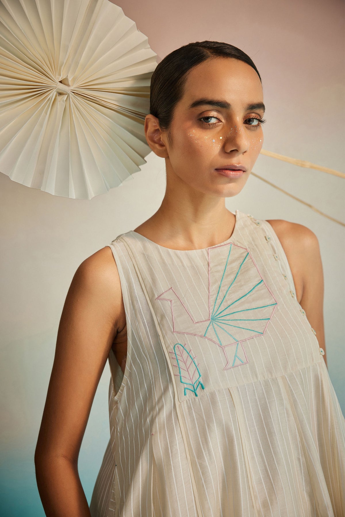 Utsuroi Halter Kurta Set