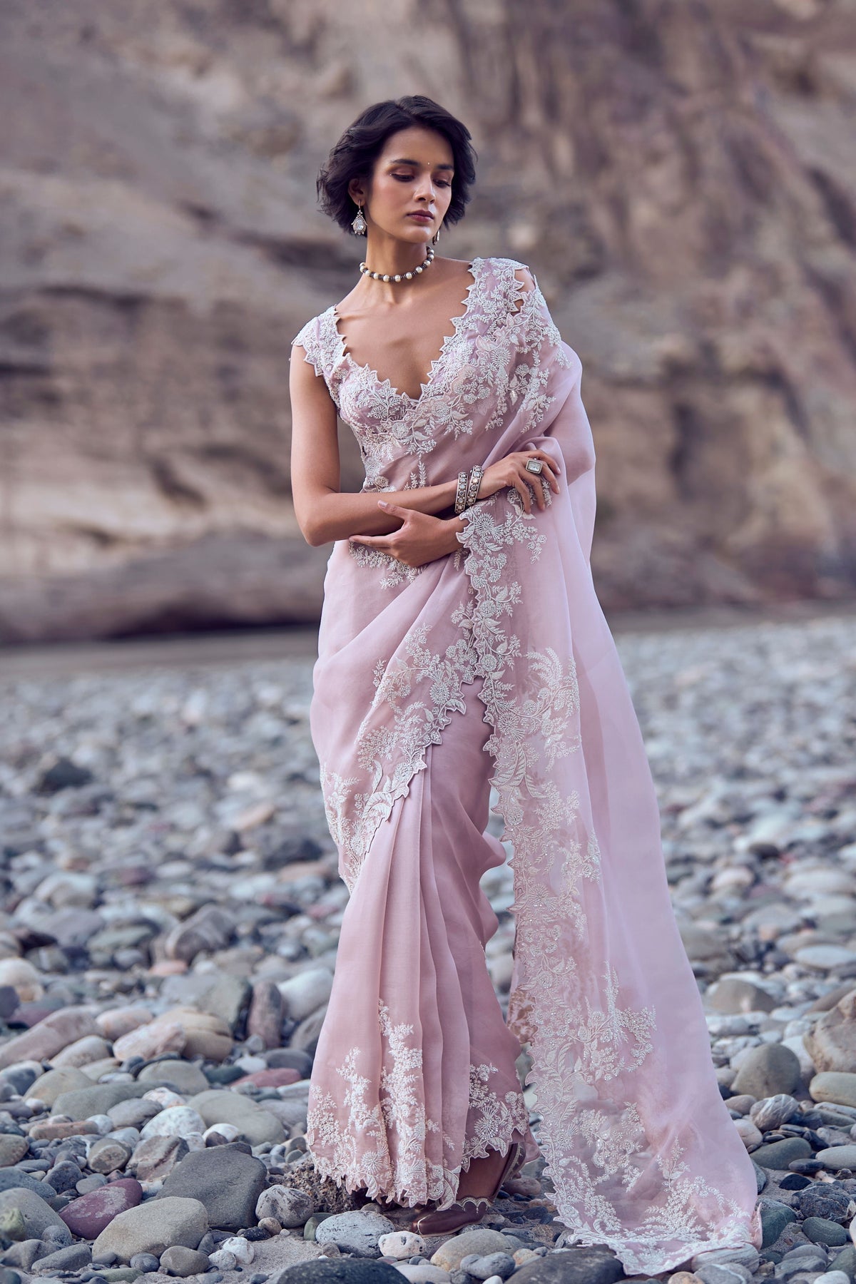 Poth Highlighted Saree Set