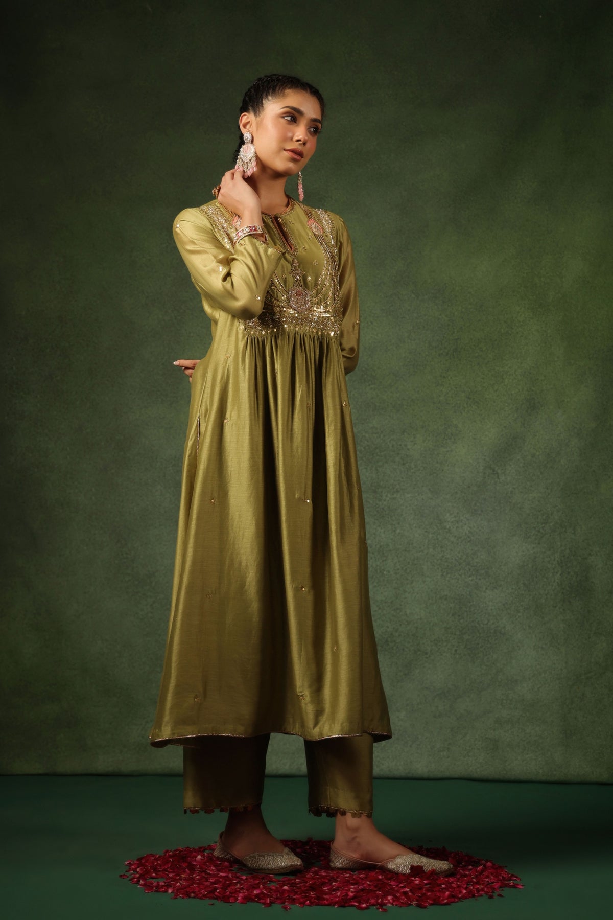 Pakeezah Jadau Kurta Set
