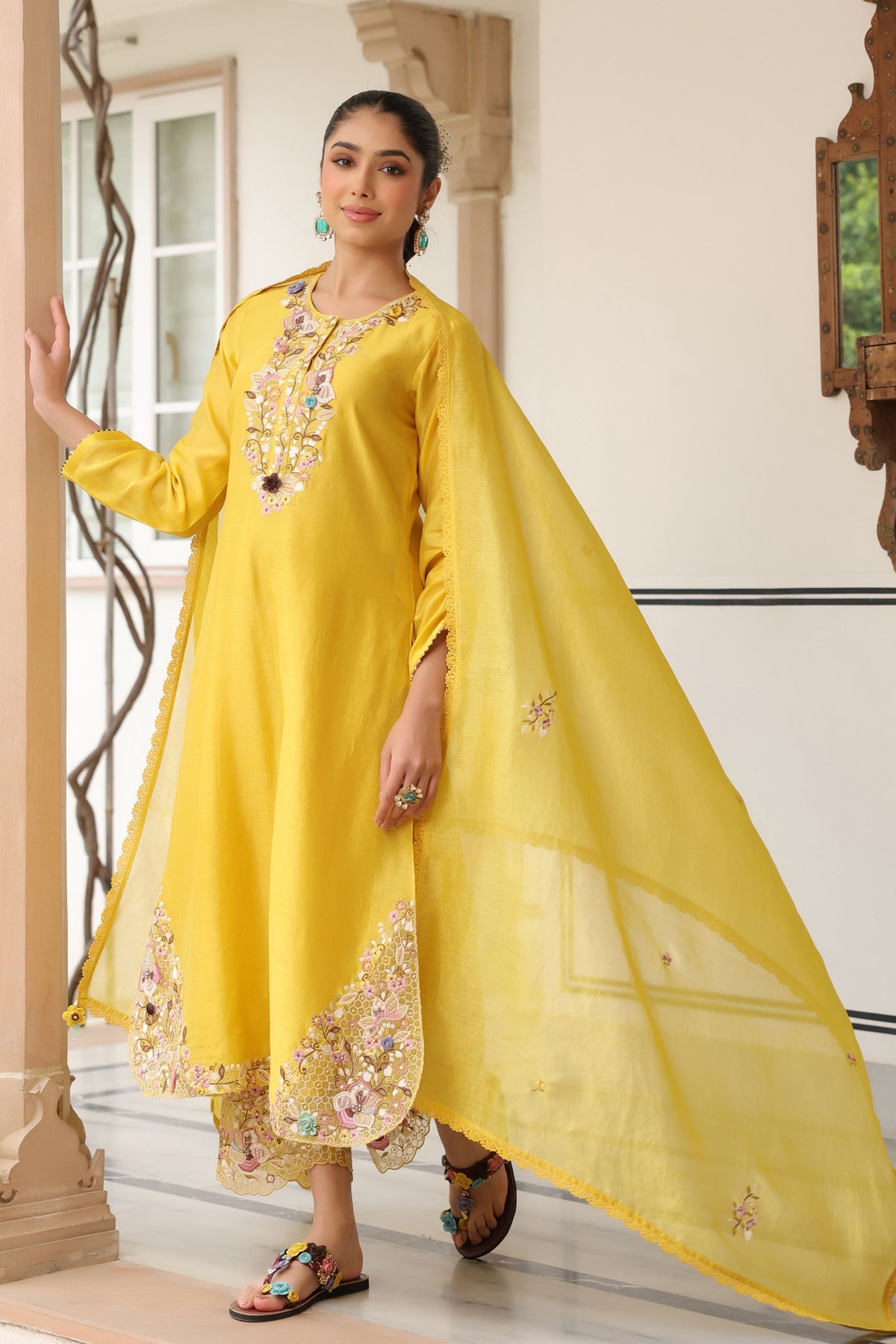 Gulzar Farshi Kurta Set