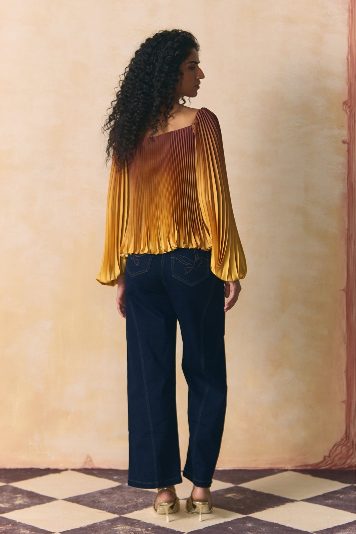 Lumina Top