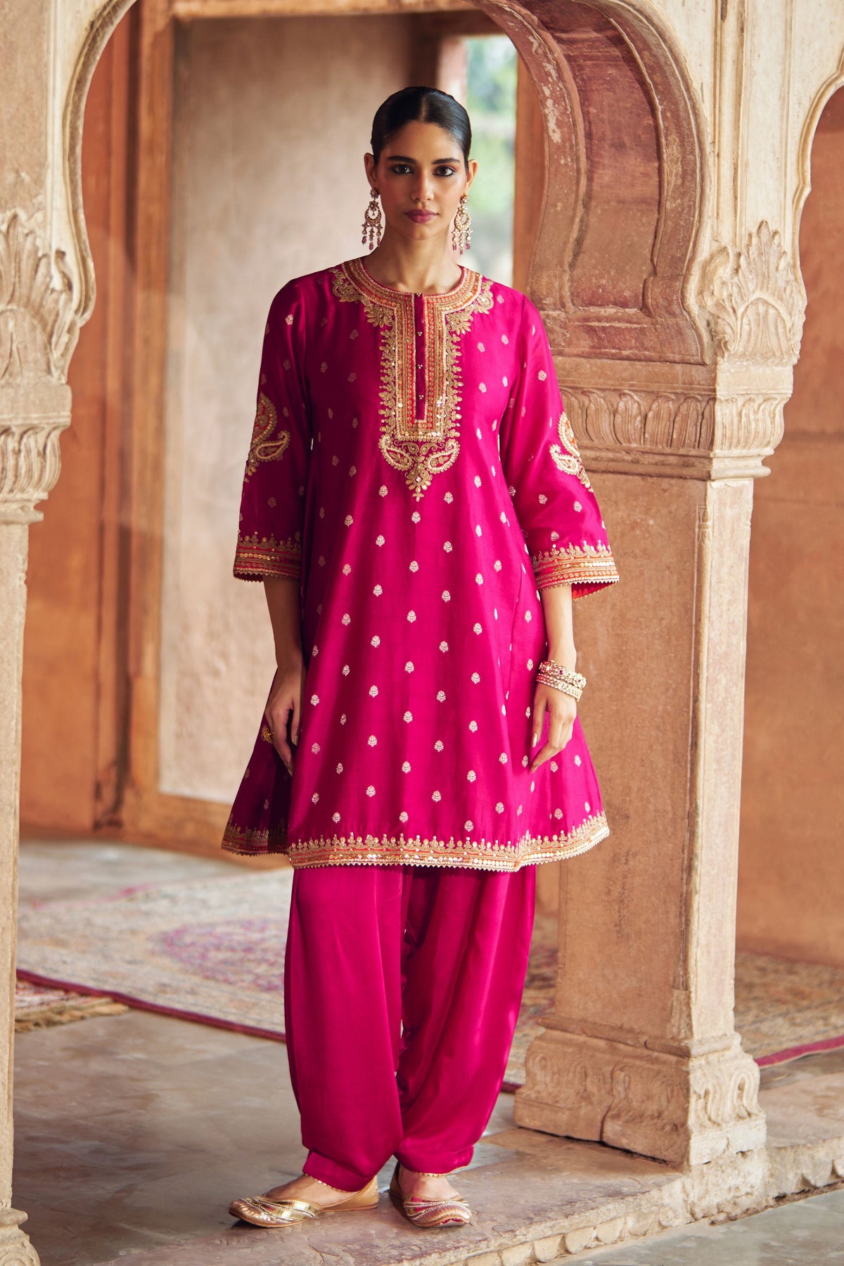 Inaayat Pink Chauga With Salwar