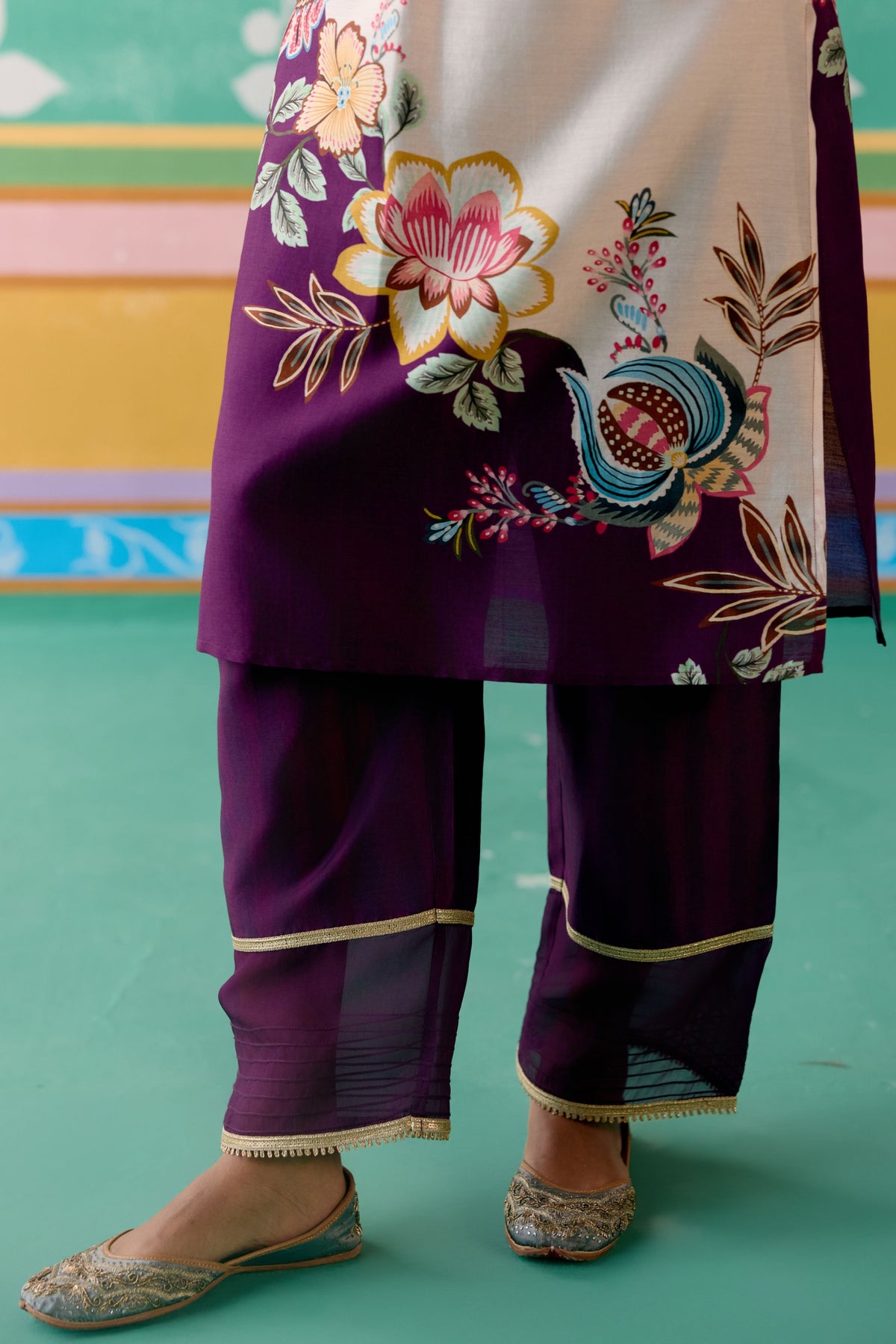 Purple Floral V-neck Kurta Set