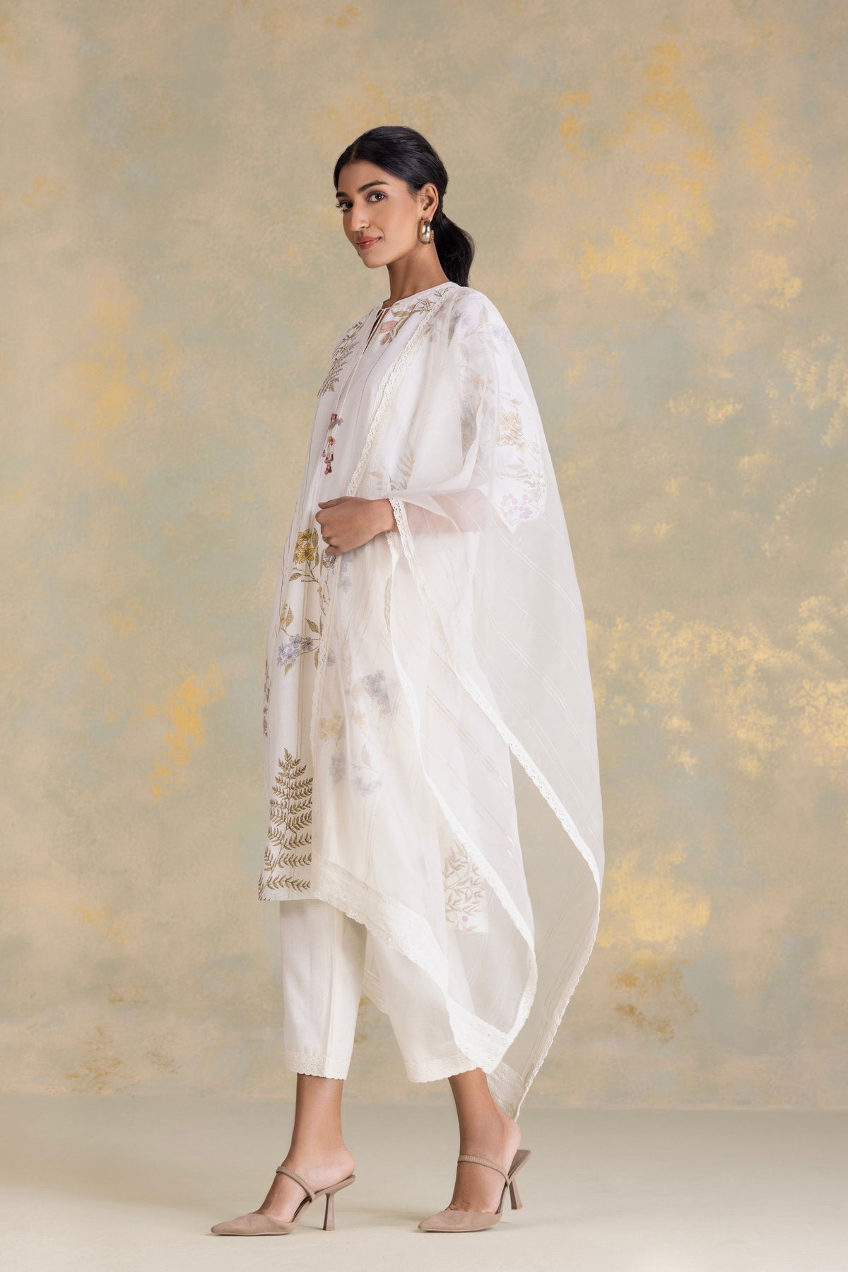 Botanique Kurta Set