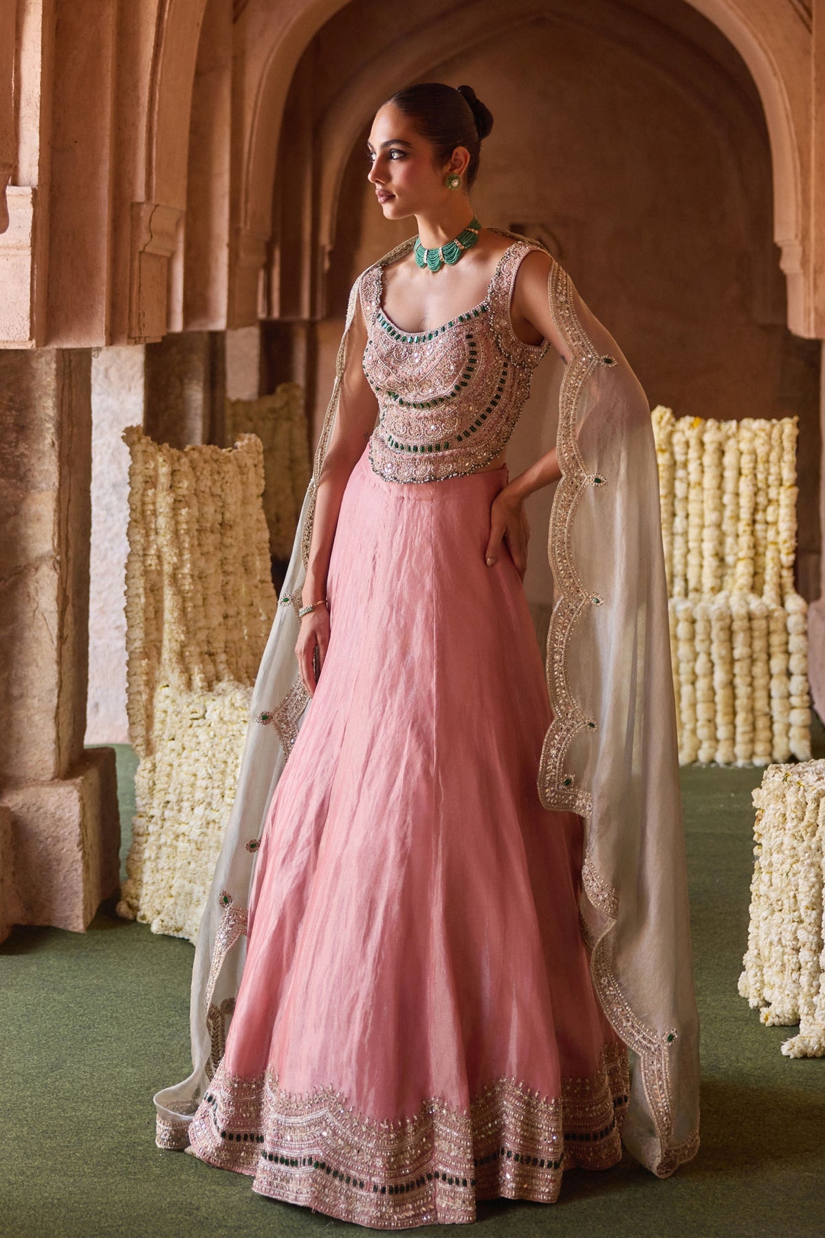Tiyara Lehenga Set