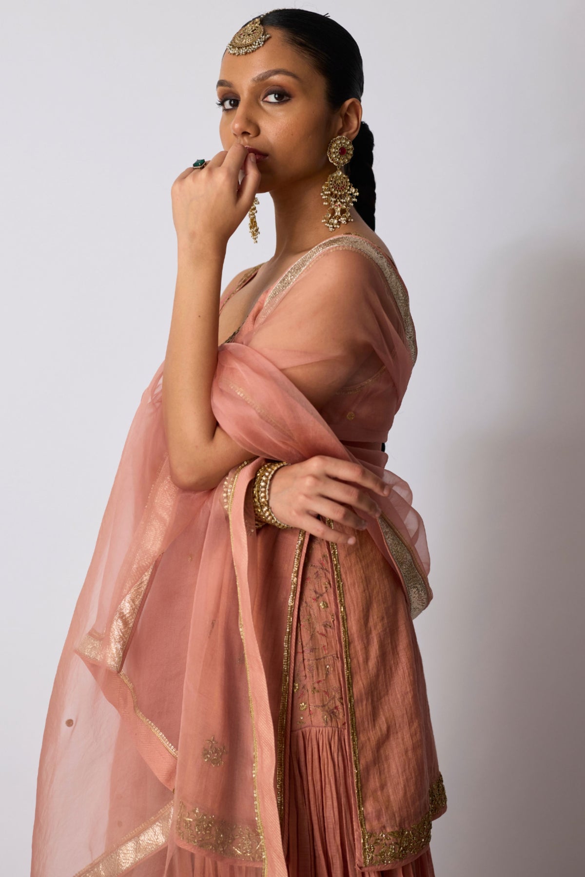 Maahi Sharara Set