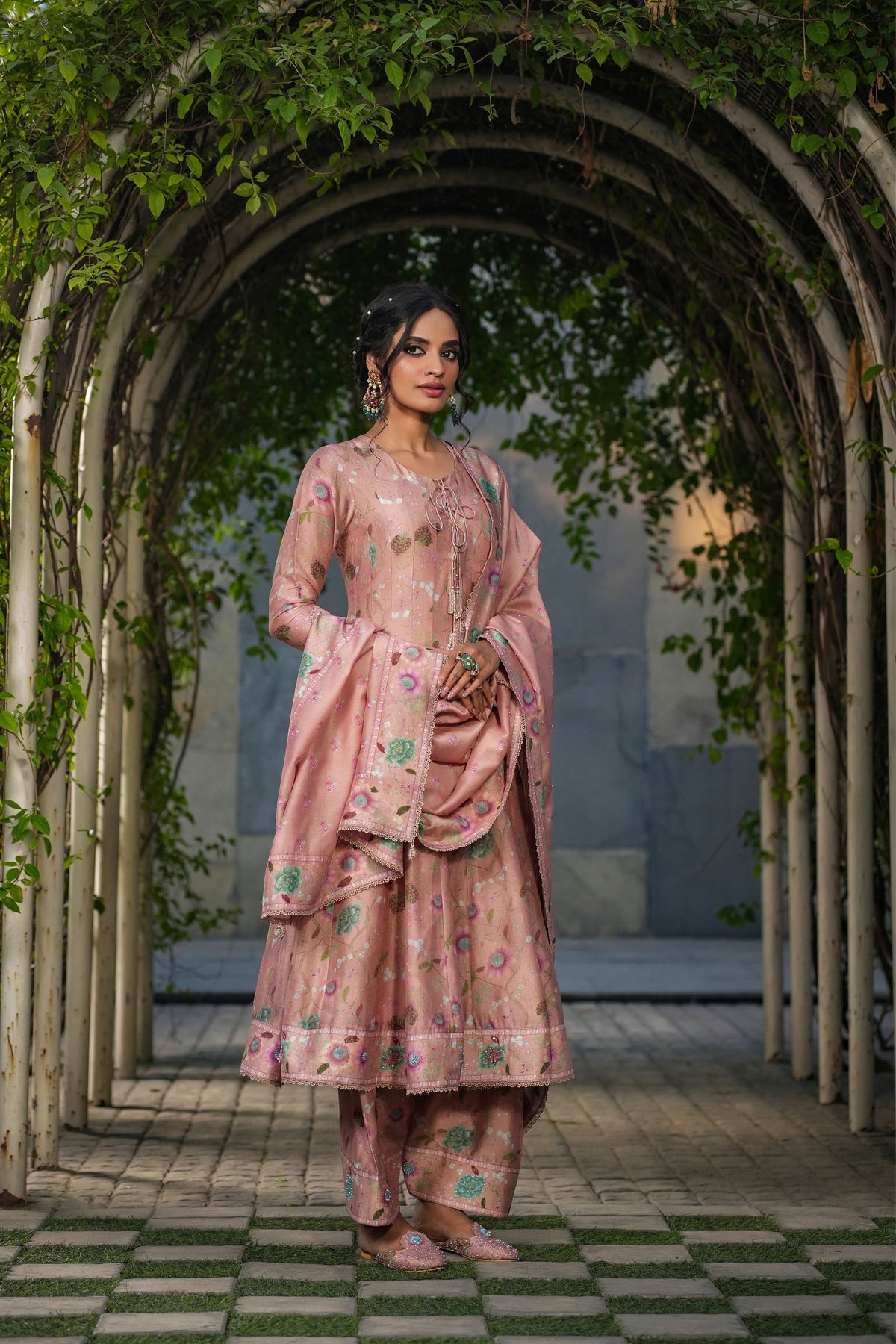 Mughal Bano Kalidar Set in Peach