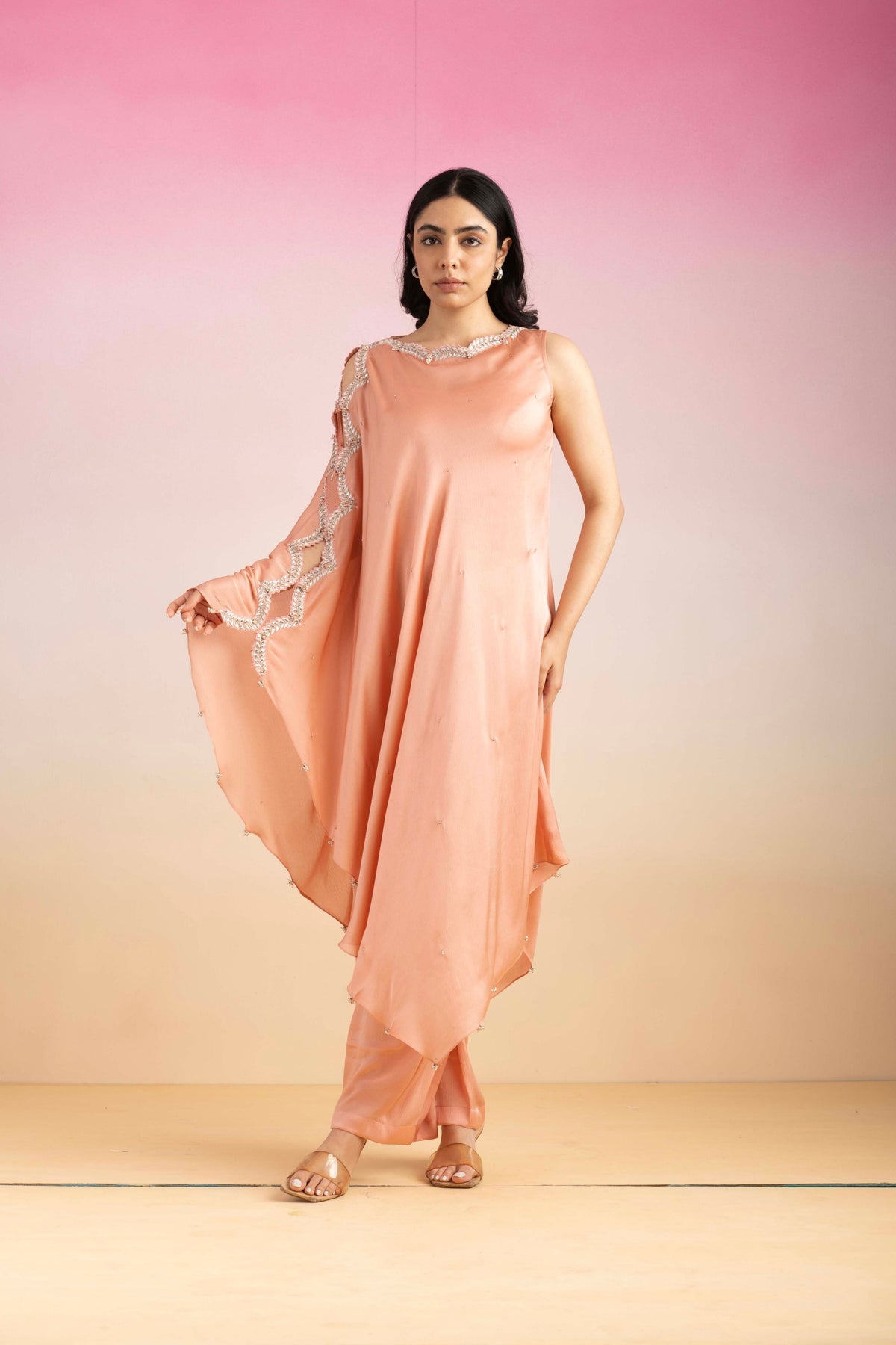 Leher Peach  Cape Set
