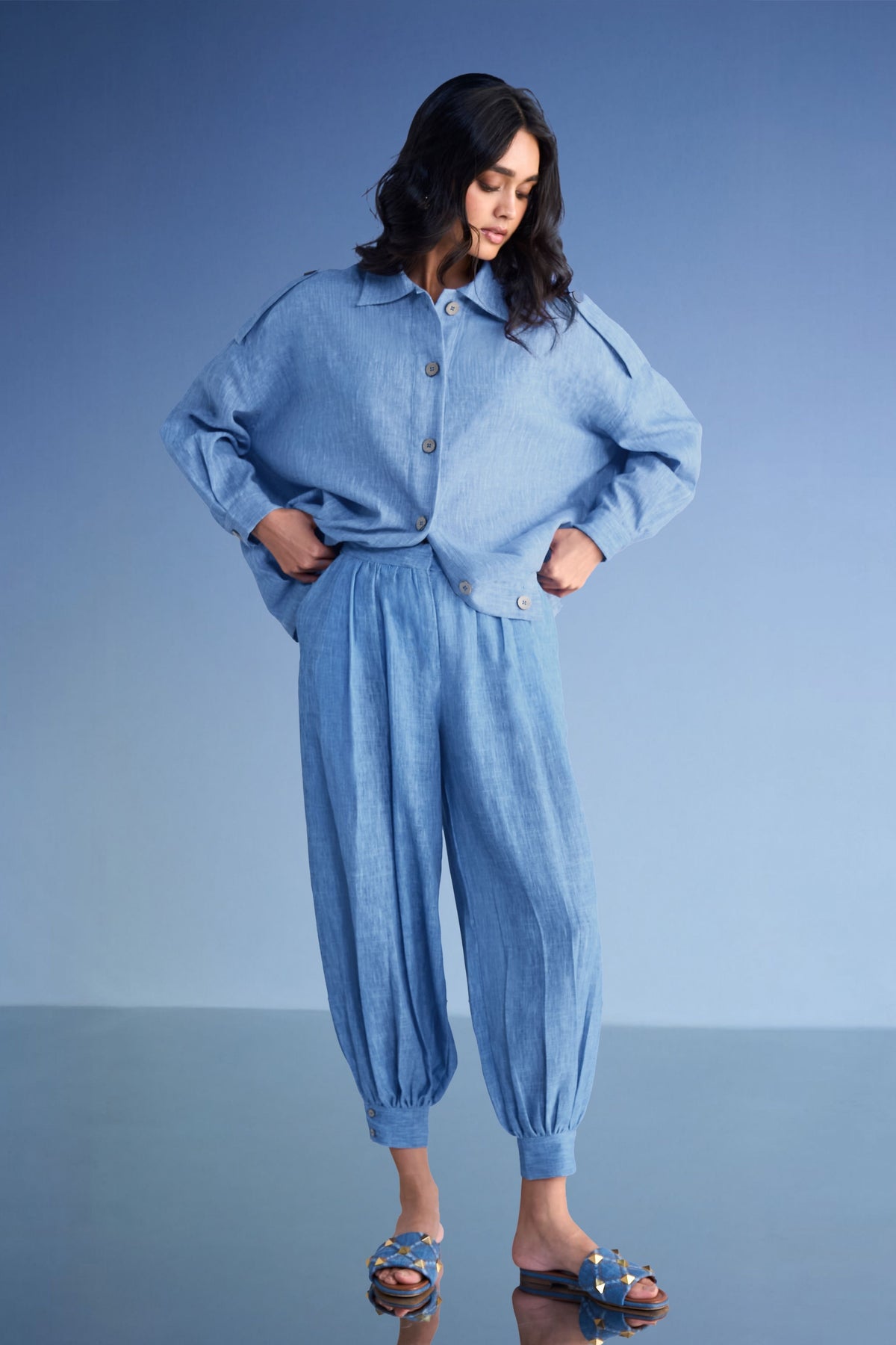 Box Pleated Linen-textured Pants