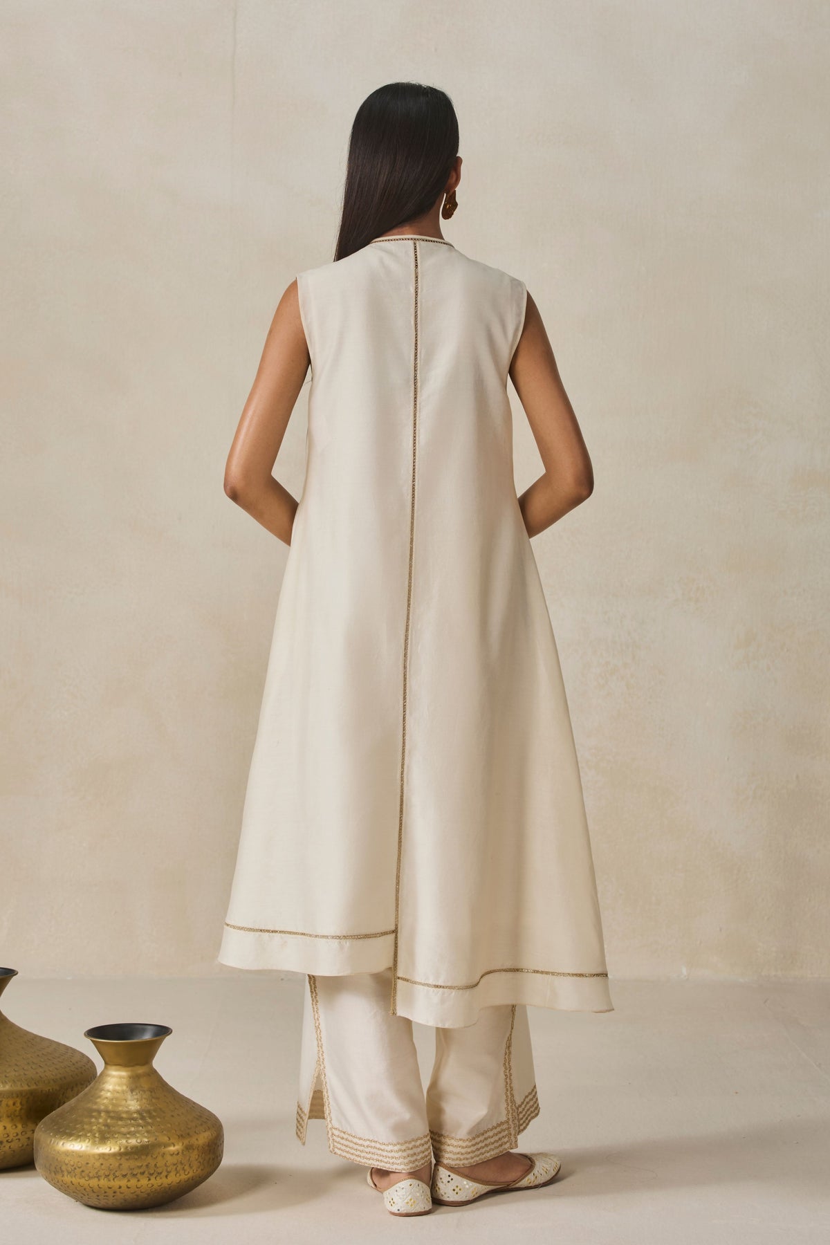 Chanderi Applique Work Kurta With Pants