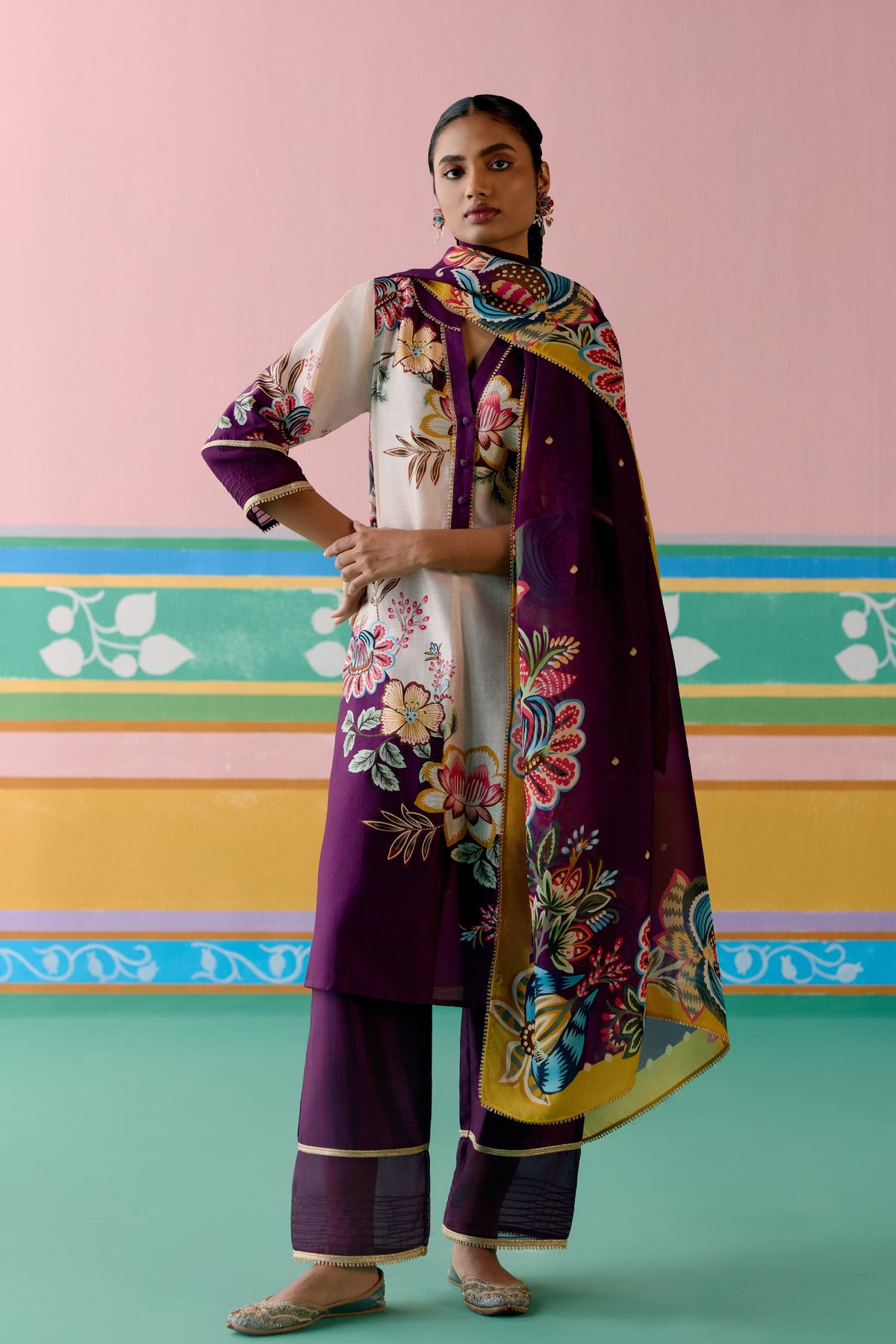 Purple Floral V-neck Kurta Set
