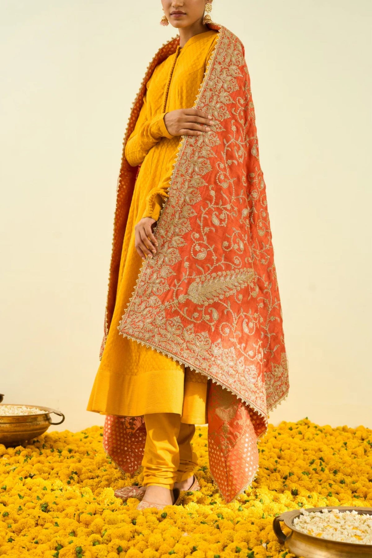 Pumpkin orange paisley odhni