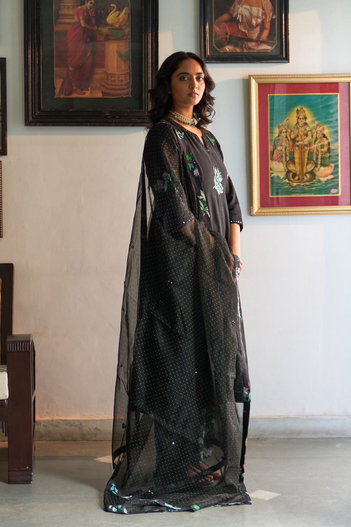 Raat Ki Rani Kurta Set