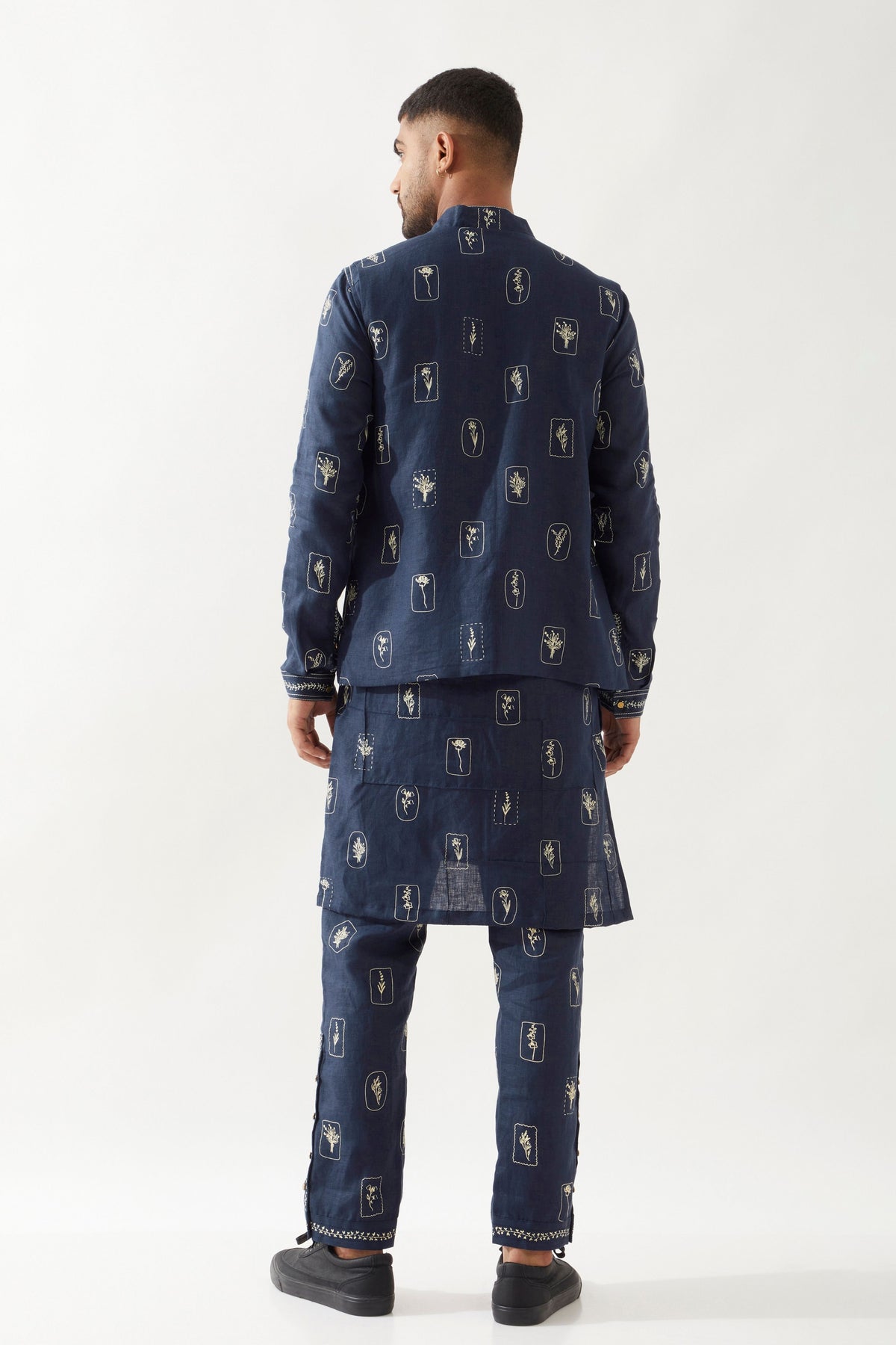 Madox Stamp Navy Bandi