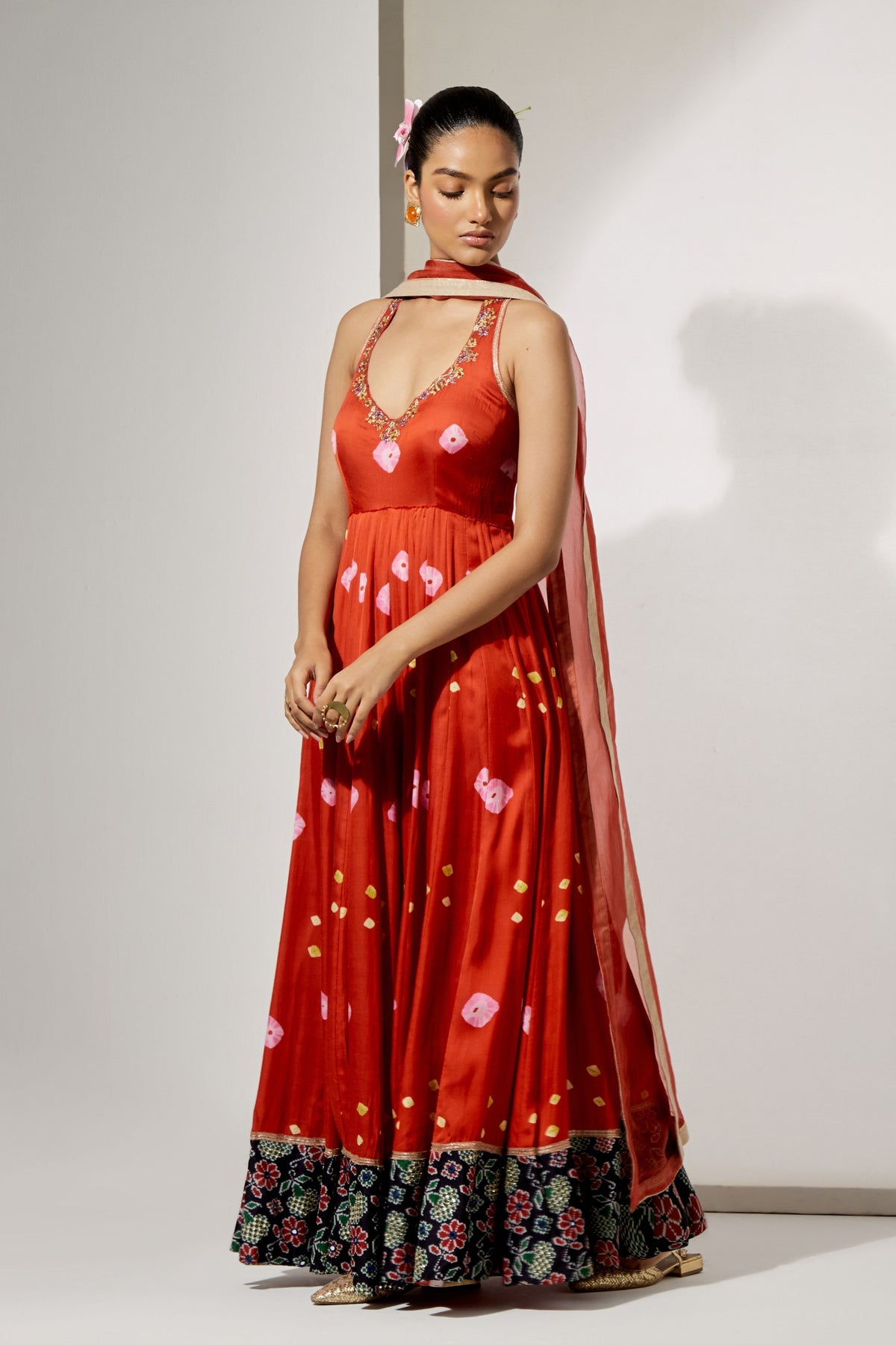 Gulnaar Anarkali Set