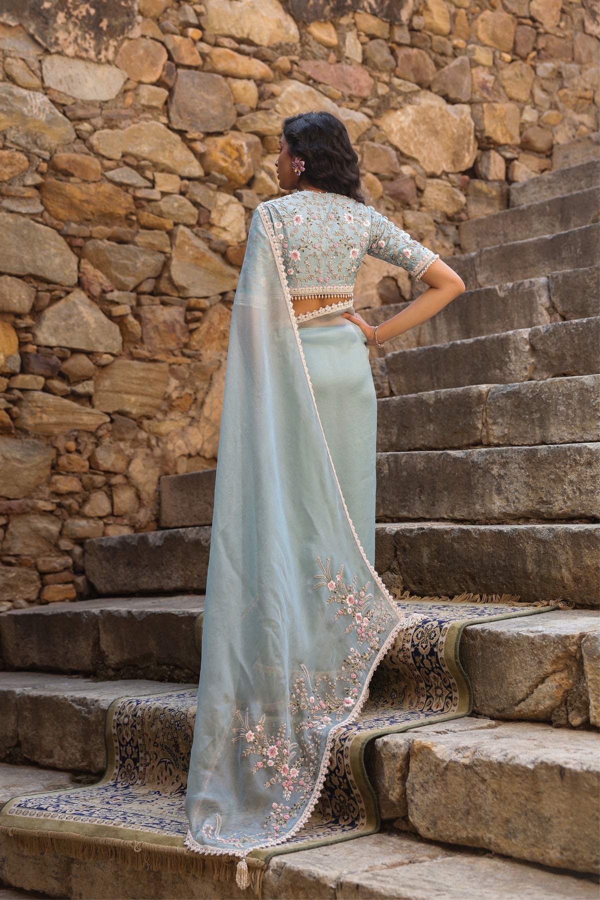 Vaayu Light Blue Phool Patti Saree Set