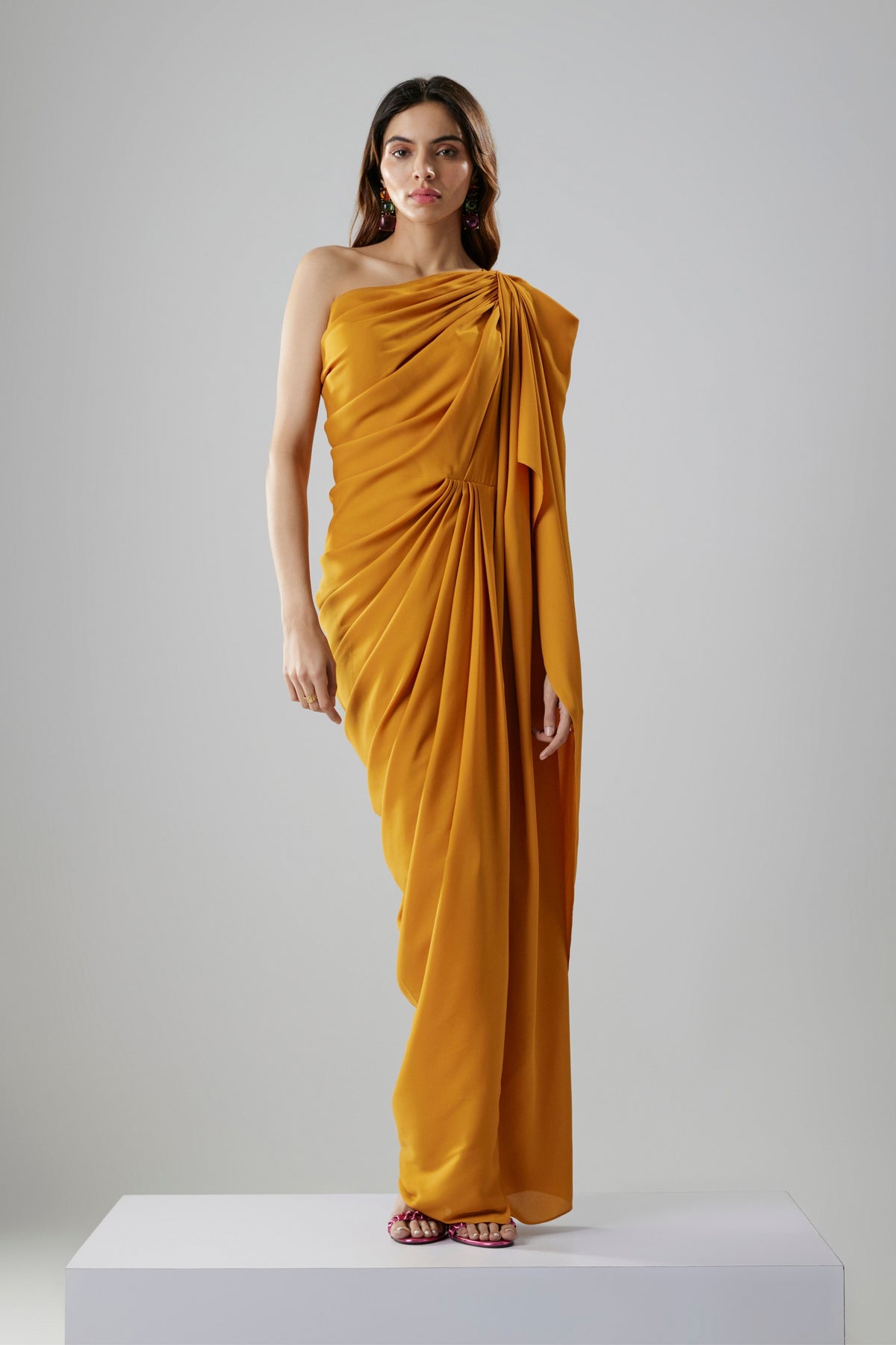Ruqa Gown