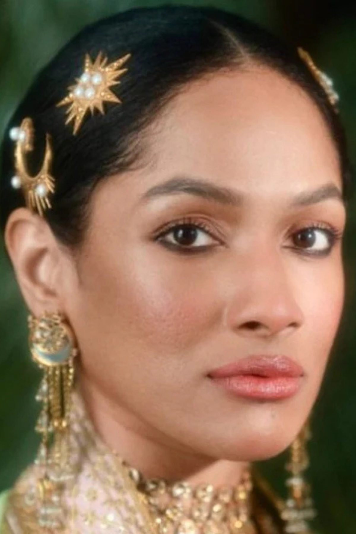 Masaba Chaand Sitaraa Hair Pins  ( Set of 2 )