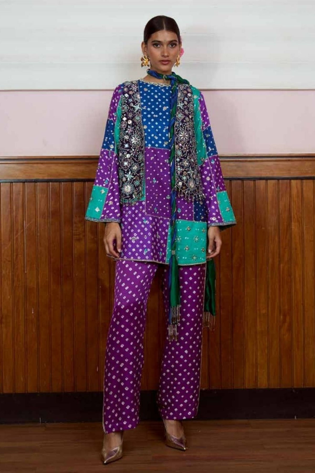 Nazariya Indigo Threadwork Bandhani Set