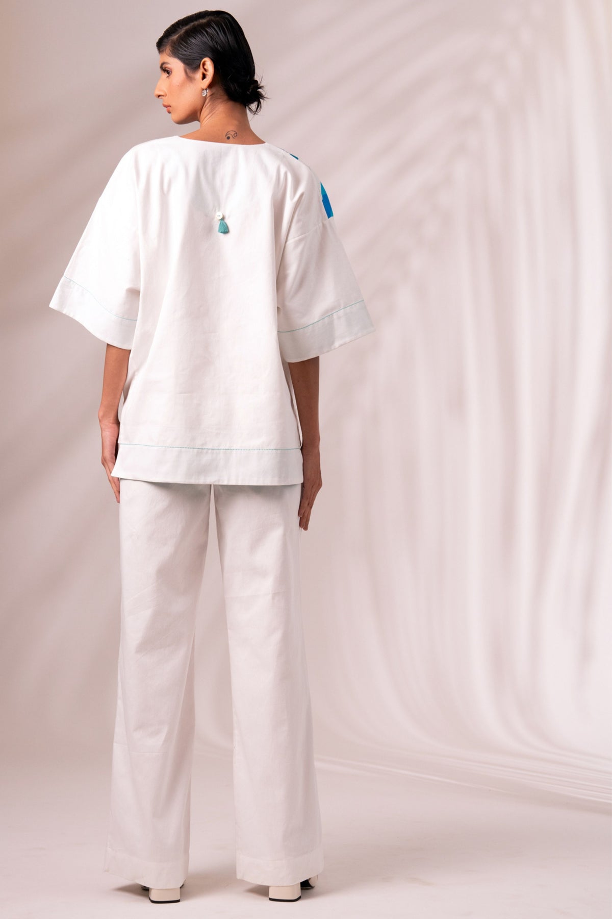 Kara Floating Boat Top
