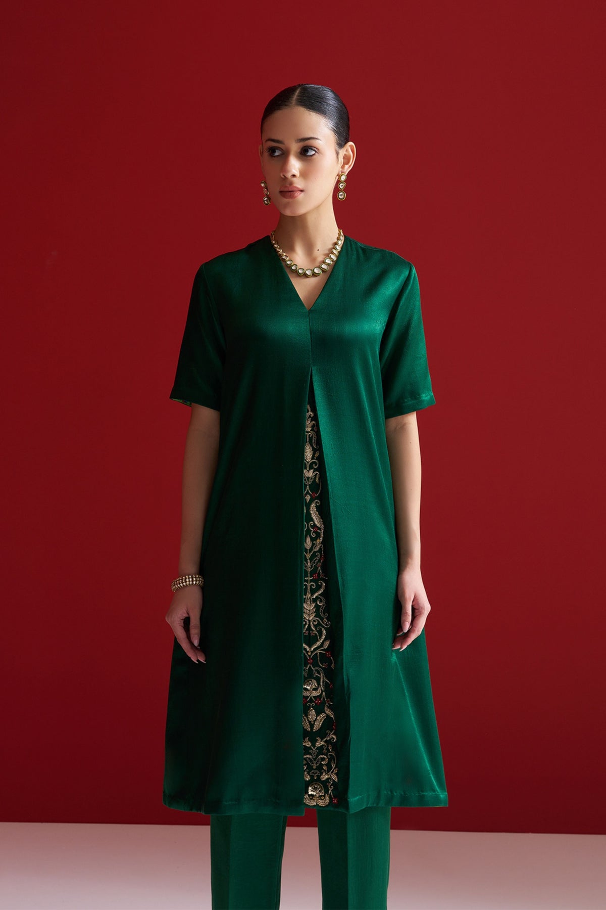 Ambhrini Kurta Set