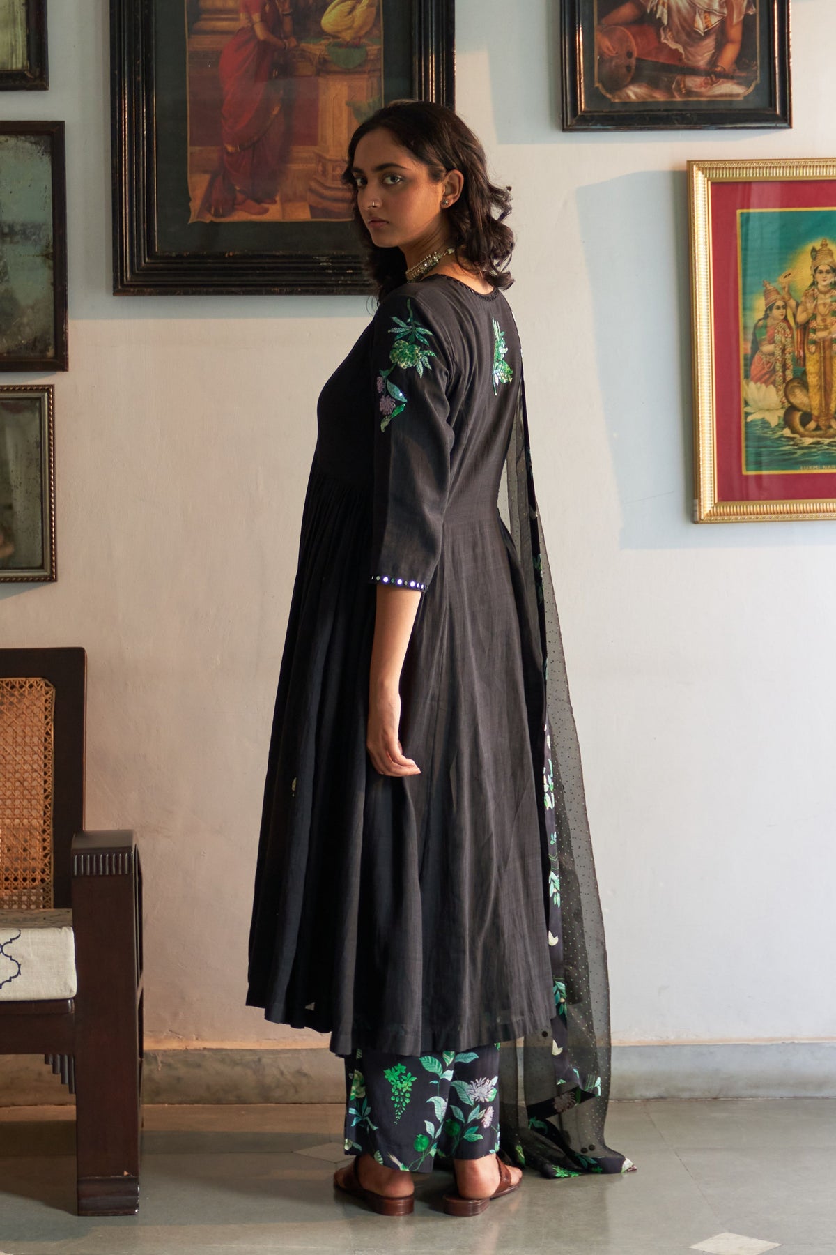 Raat Ki Rani Kurta Set