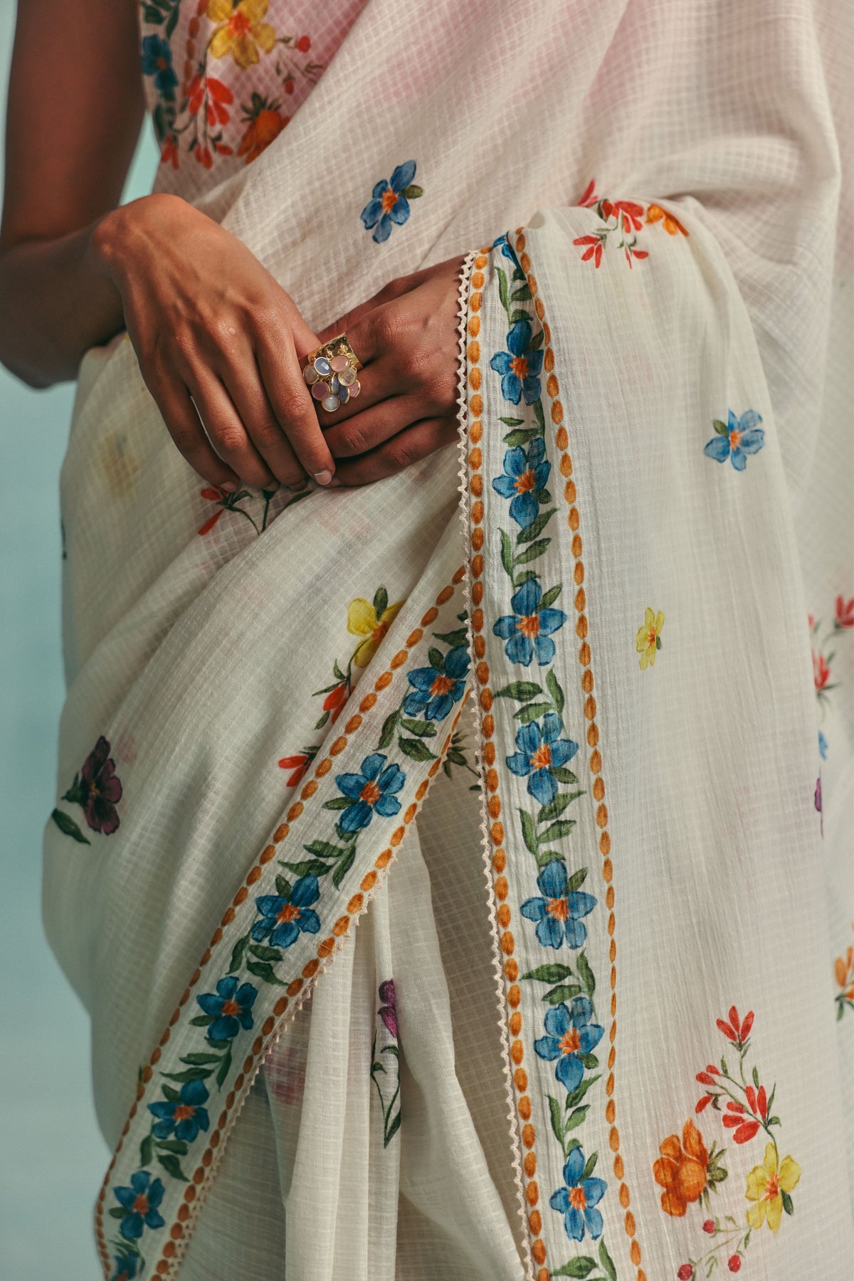 Ecru Daisy Saree